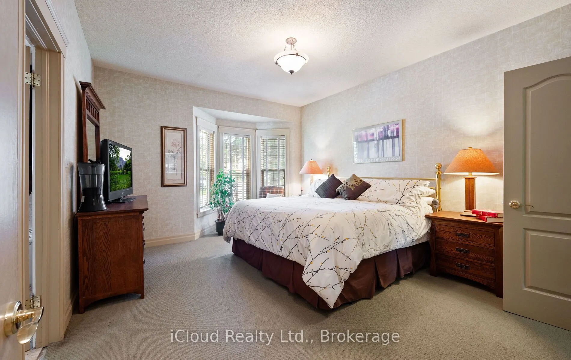 104 Wycliffe Cove