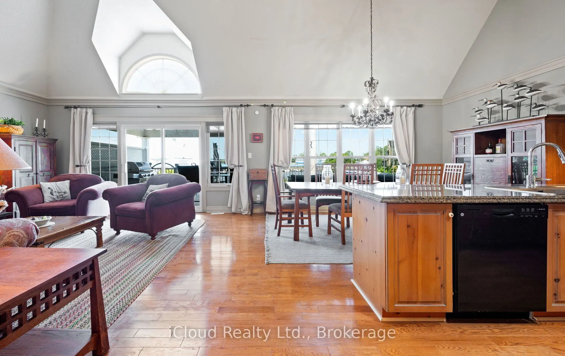 104 Wycliffe Cove
