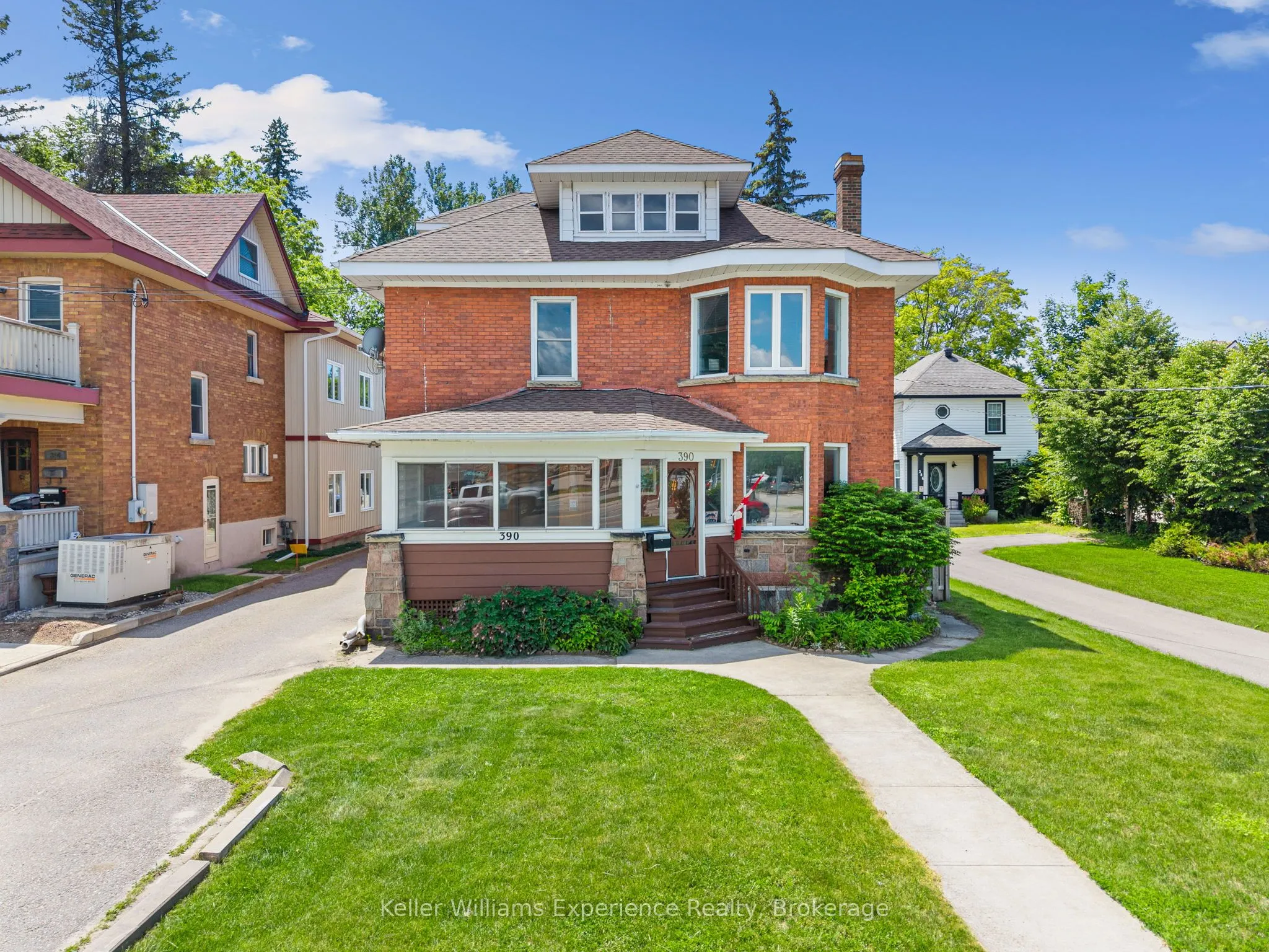 390 King Street