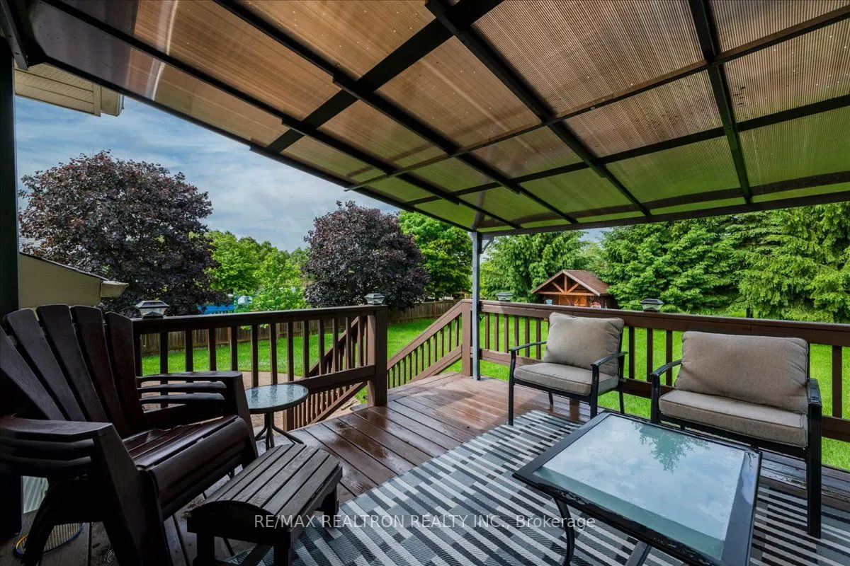 4 Templeton Drive