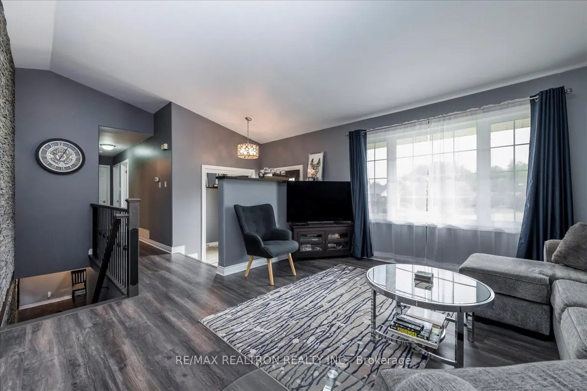 4 Templeton Drive