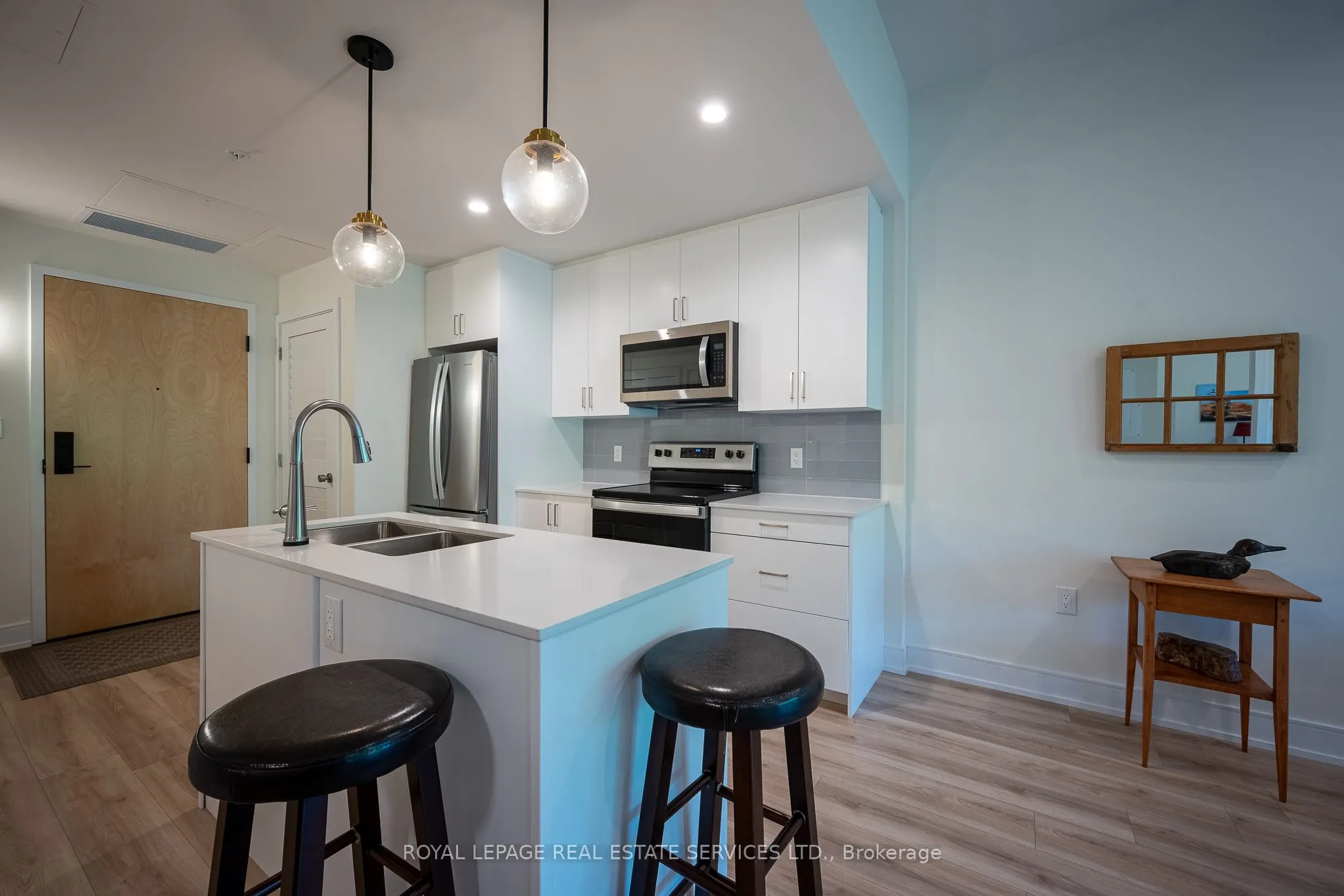 121 Mary Street #314