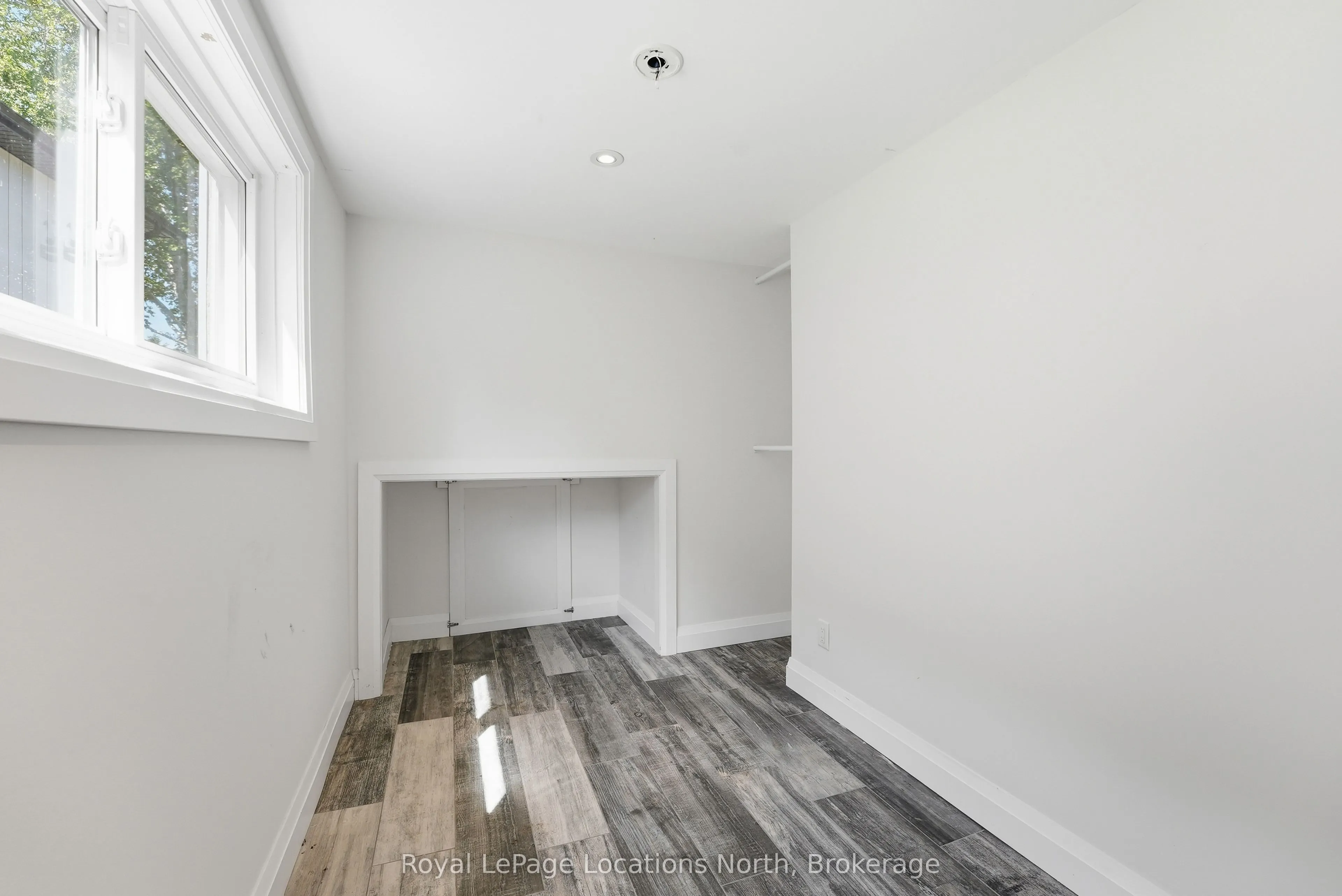 32 Courtice Crescent