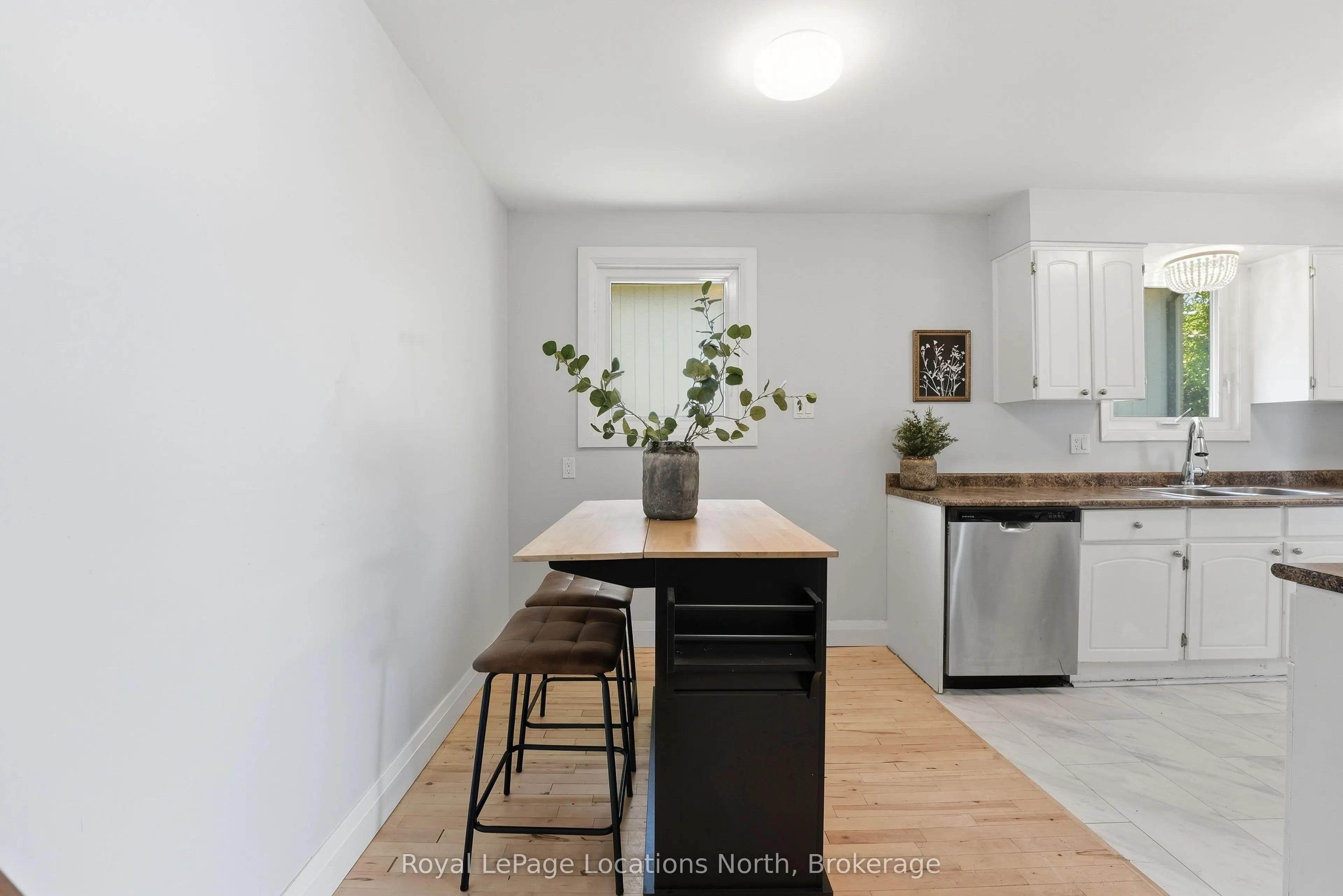 32 Courtice Crescent