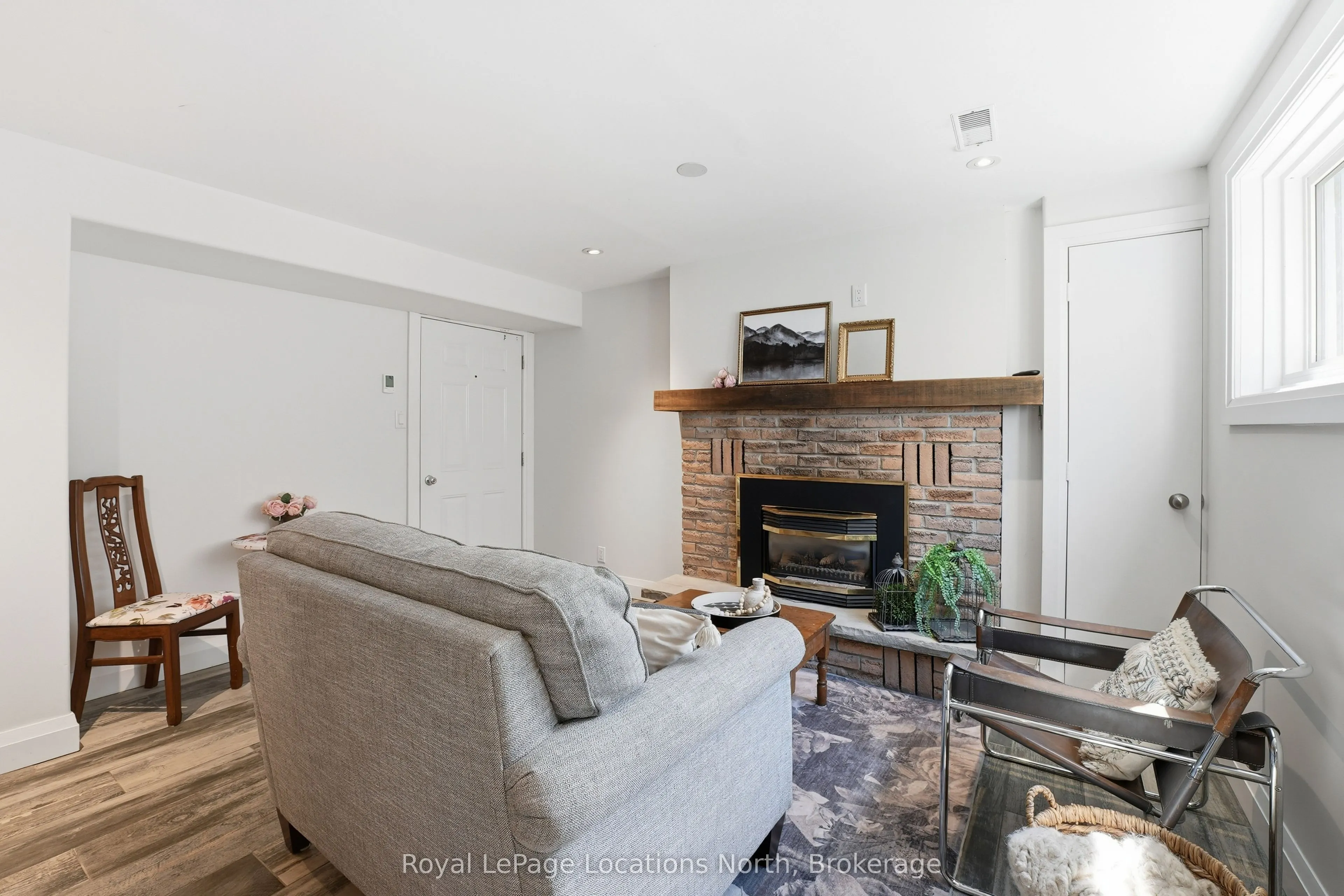 32 Courtice Crescent