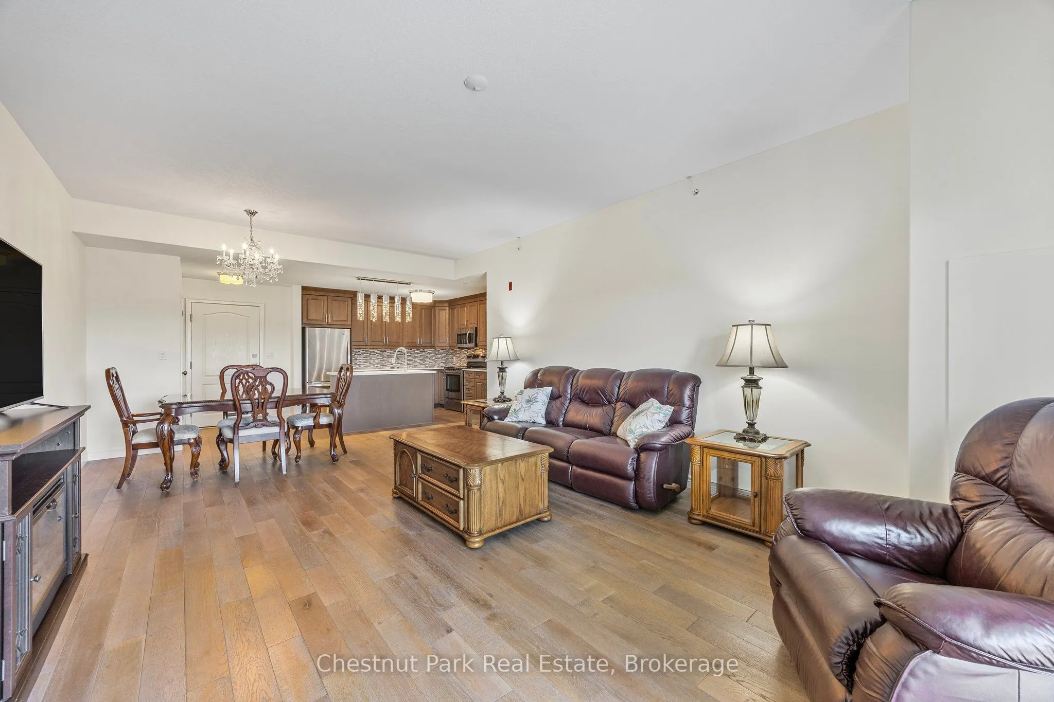 1 Chamberlain Crescent #304
