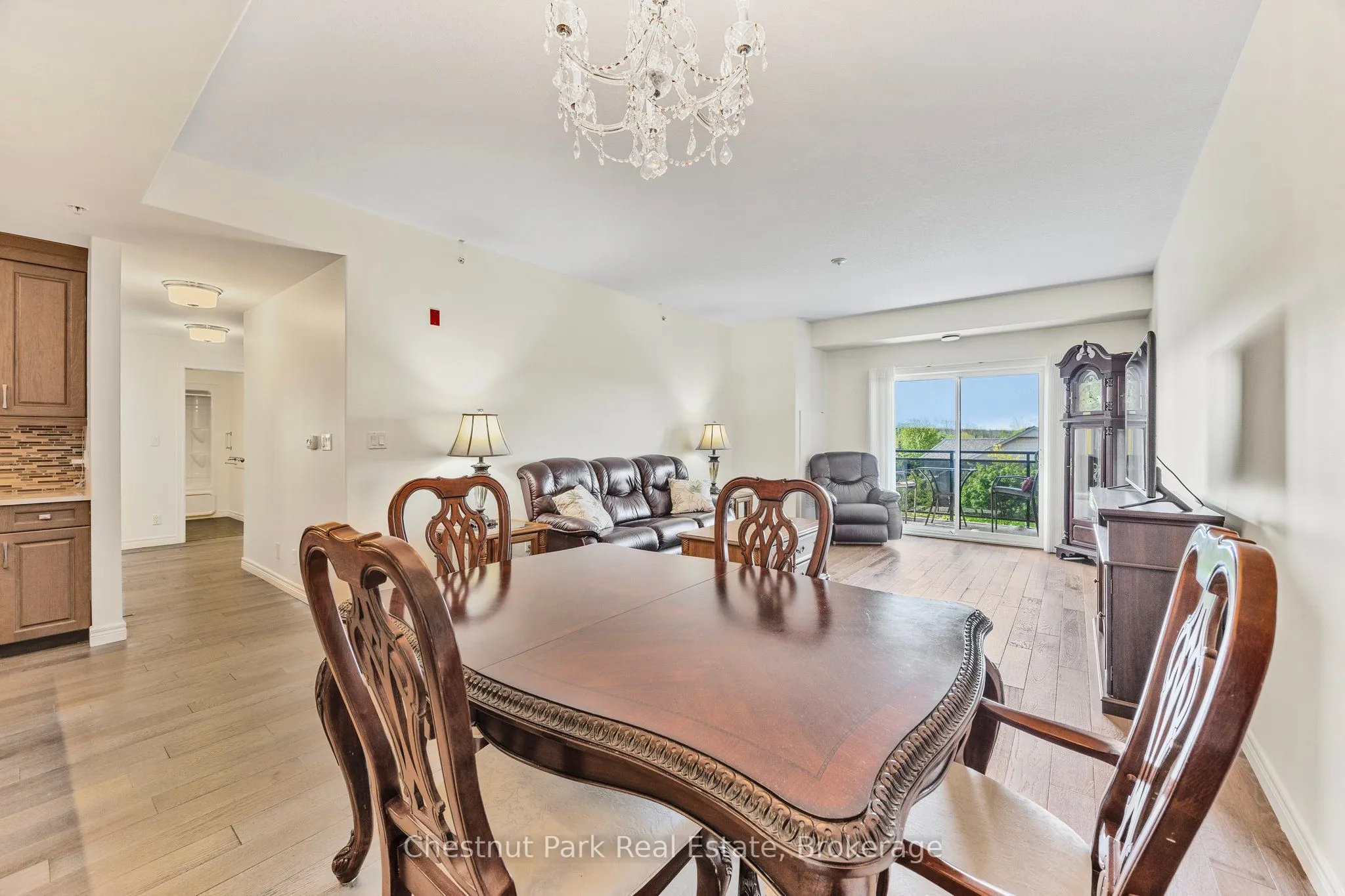 1 Chamberlain Crescent #304