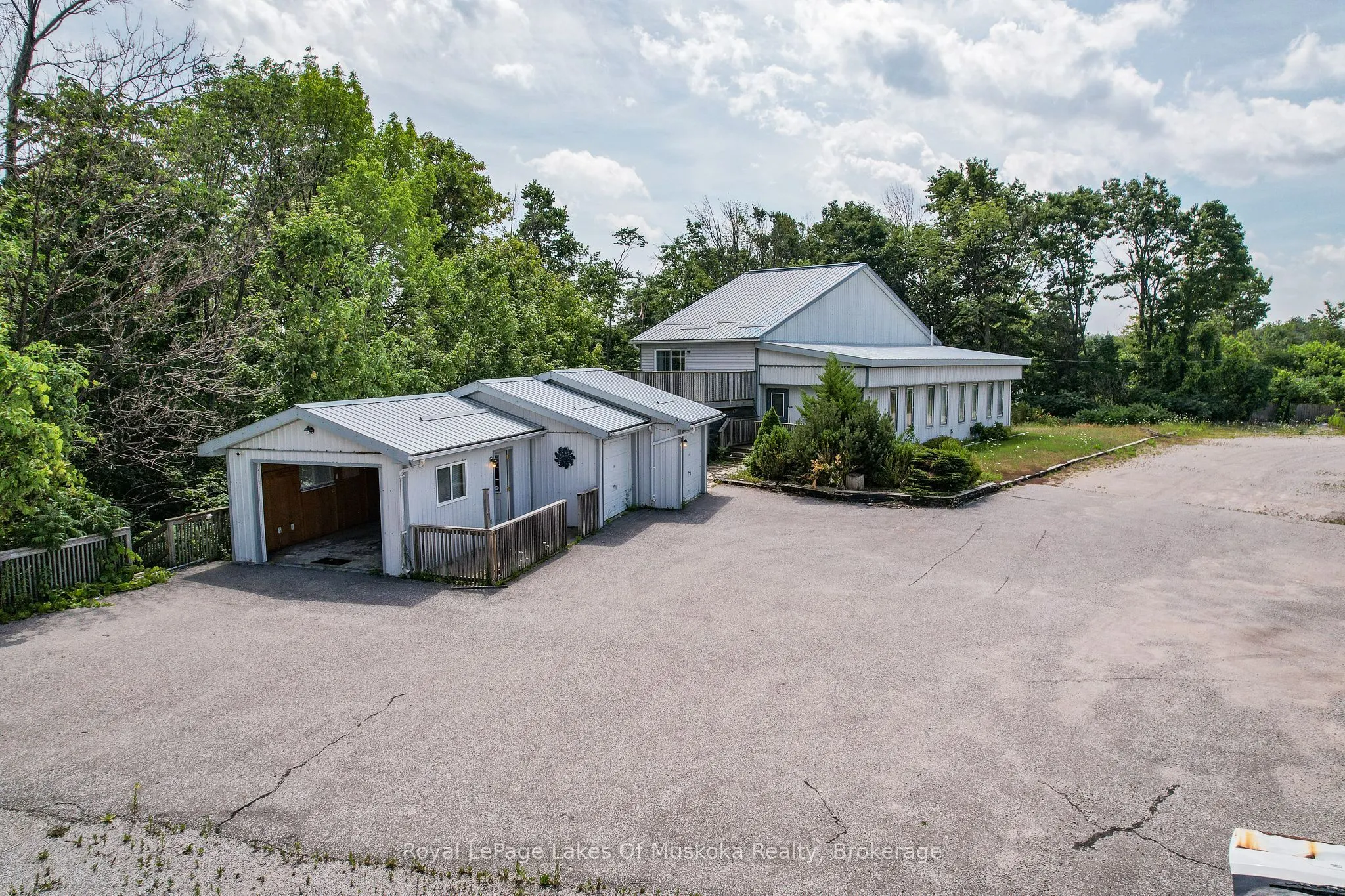 4201 Huronia Road