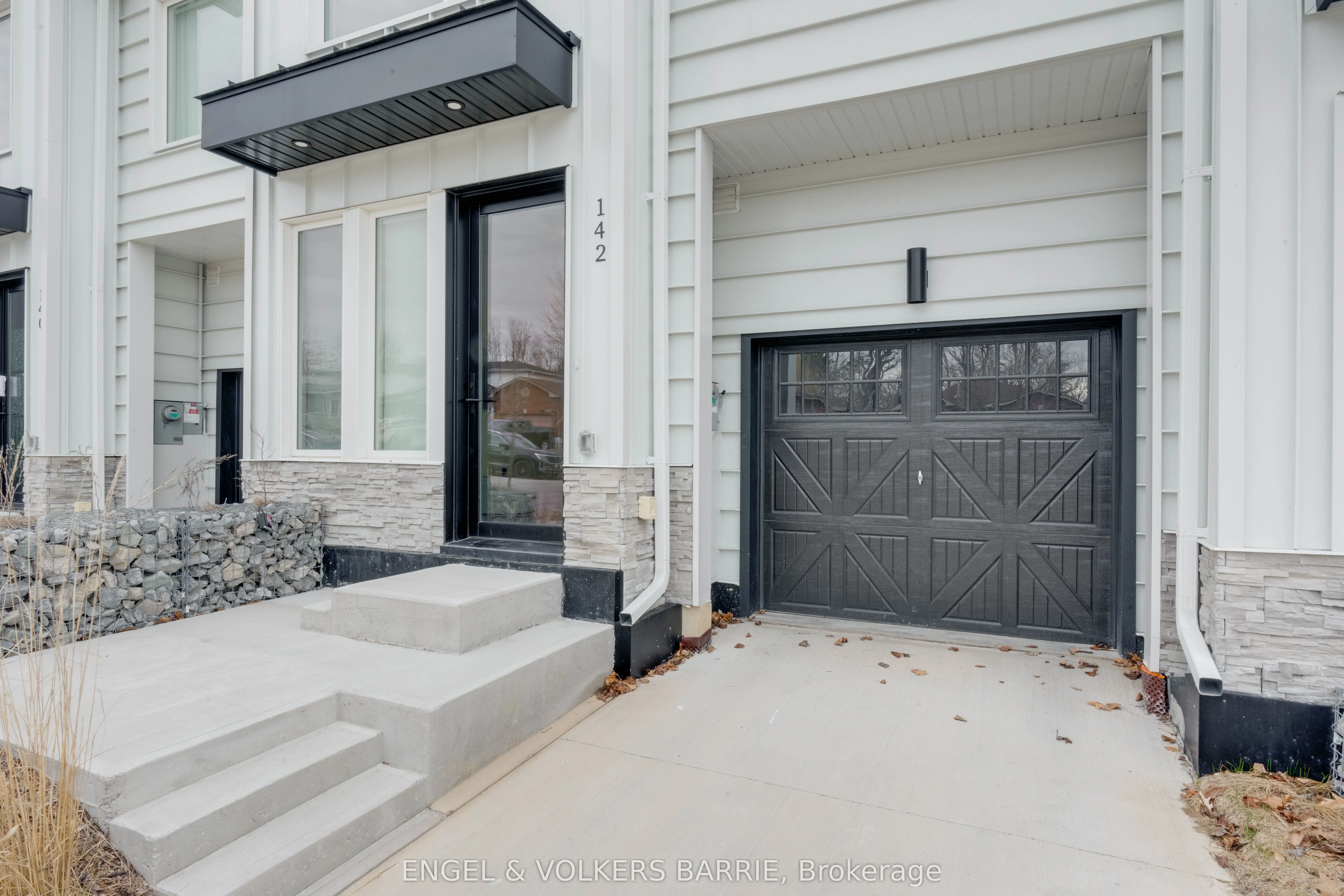 142 Athabaska Road