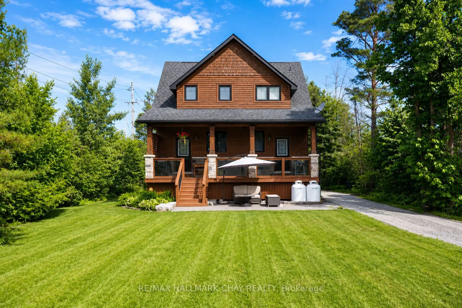 1573 County 6 Road S