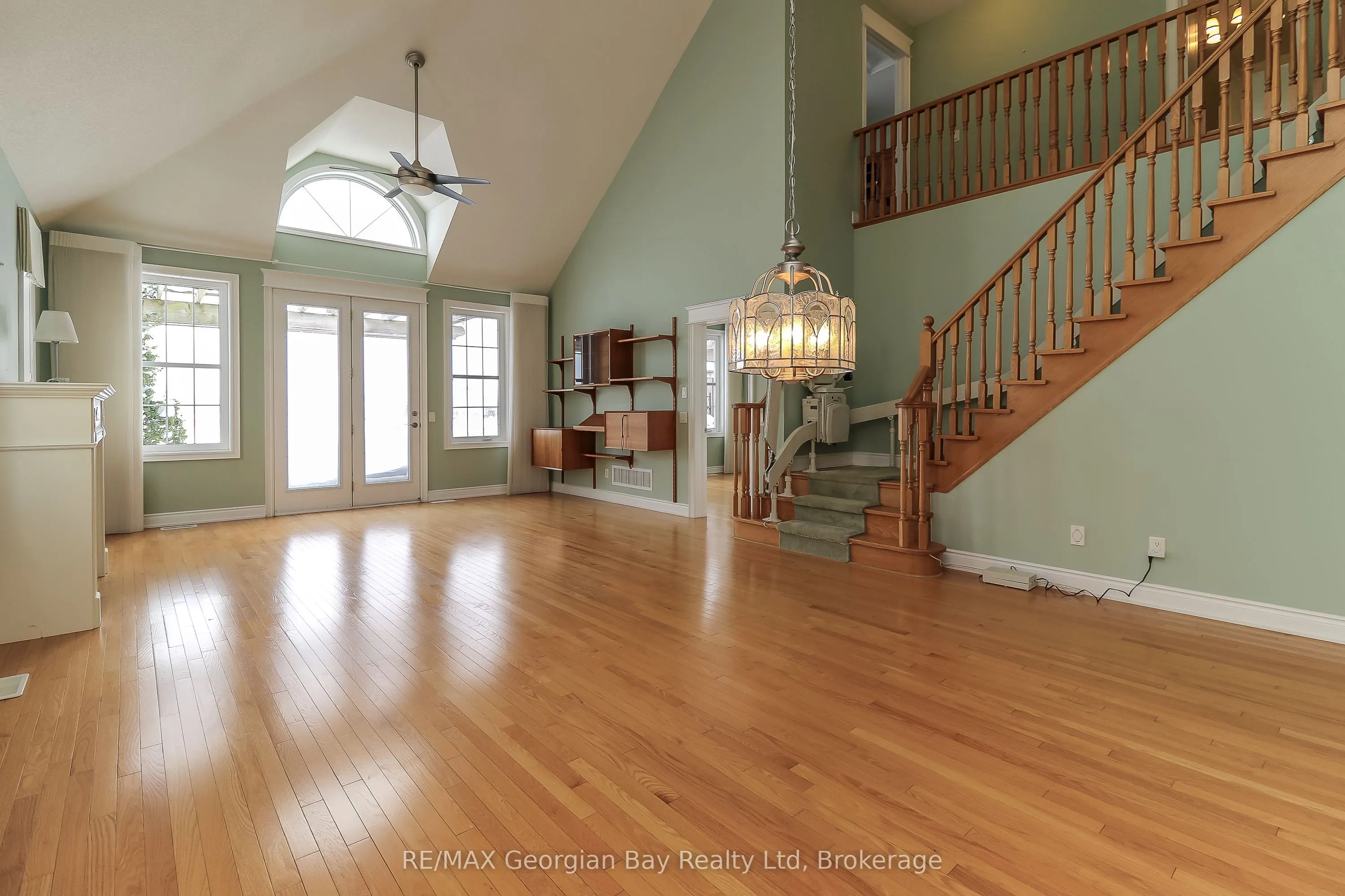 210 Wycliffe Cove