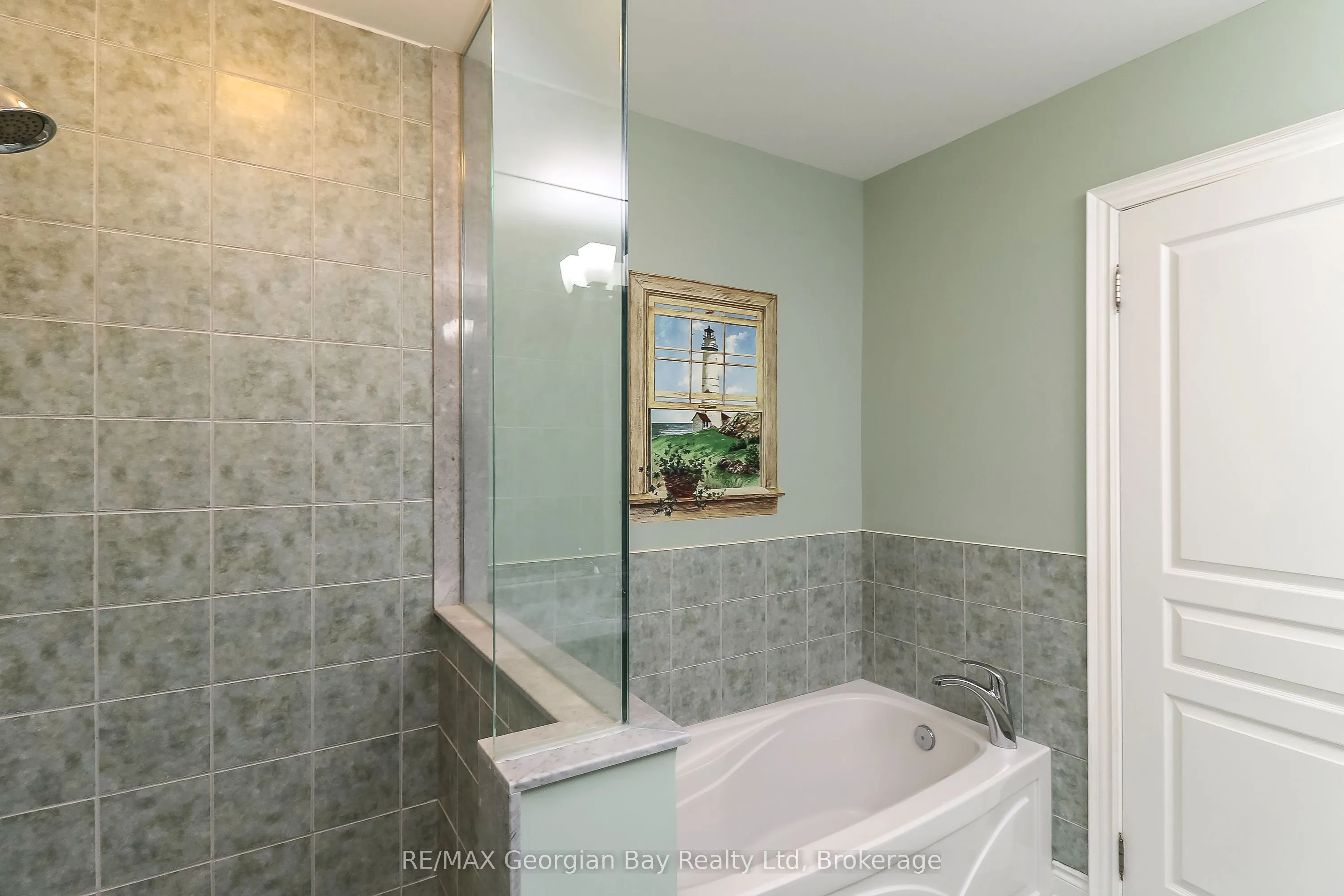 210 Wycliffe Cove