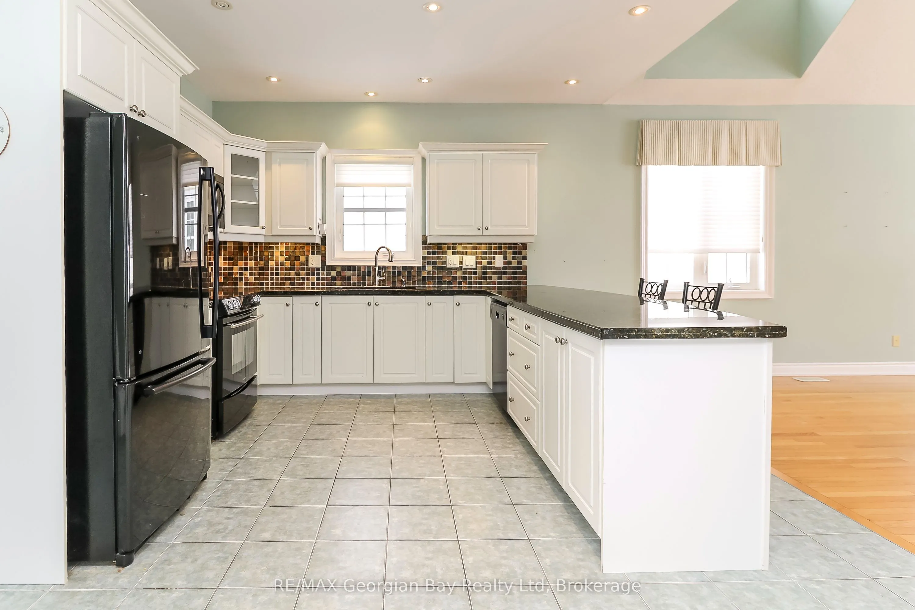 210 Wycliffe Cove