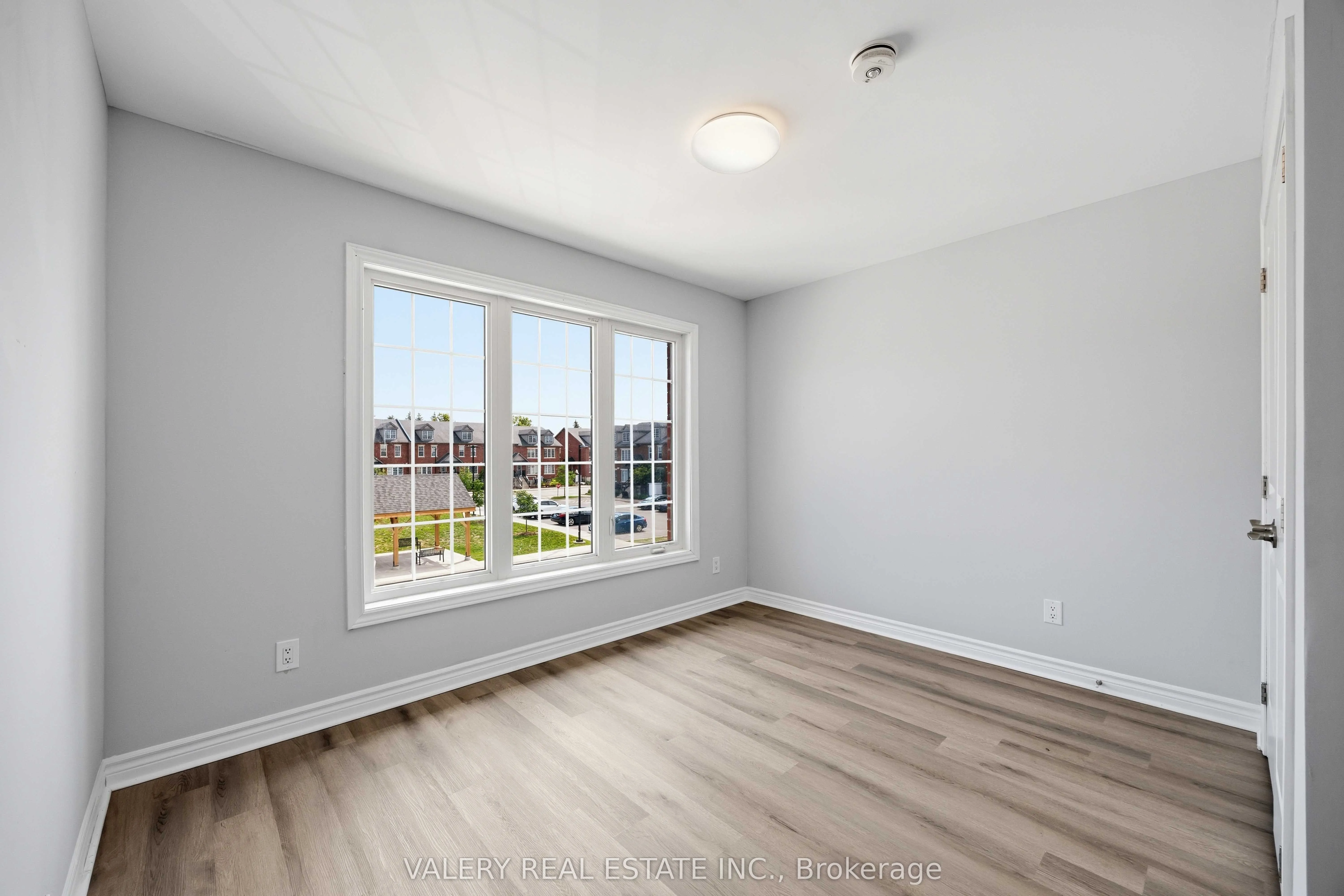 250 Penetanguishene Road #7