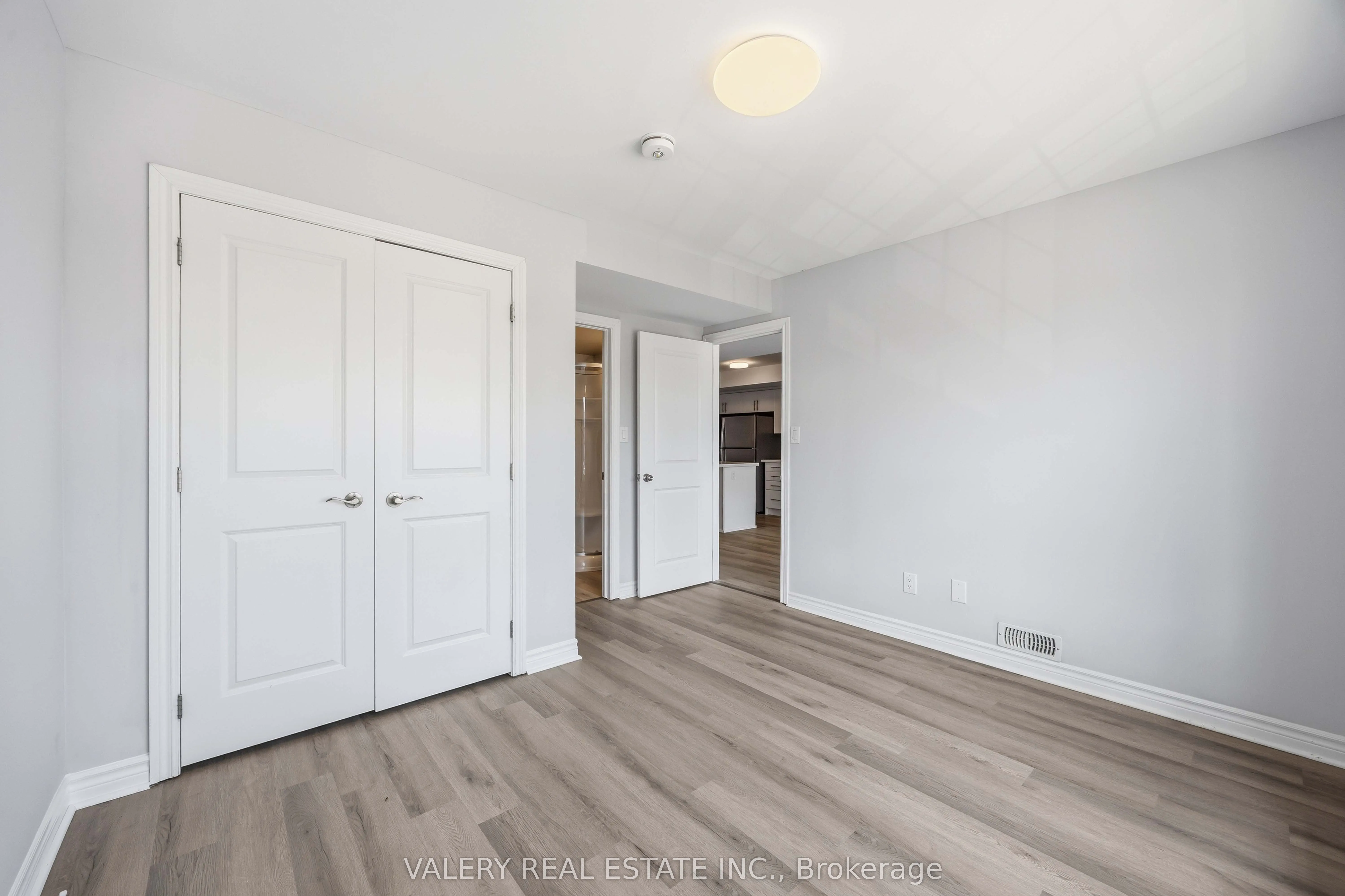 250 Penetanguishene Road #7