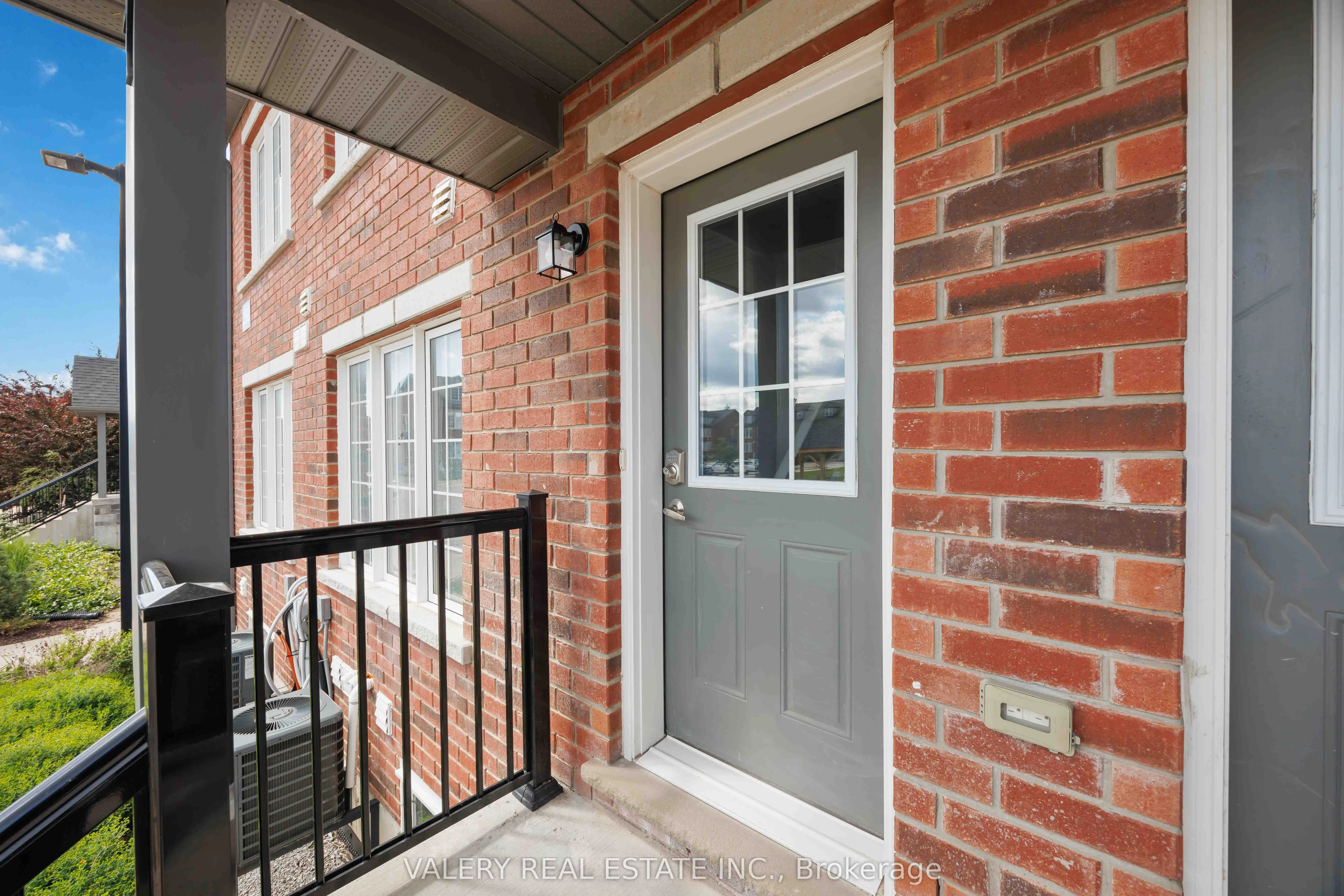 250 Penetanguishene Road #7