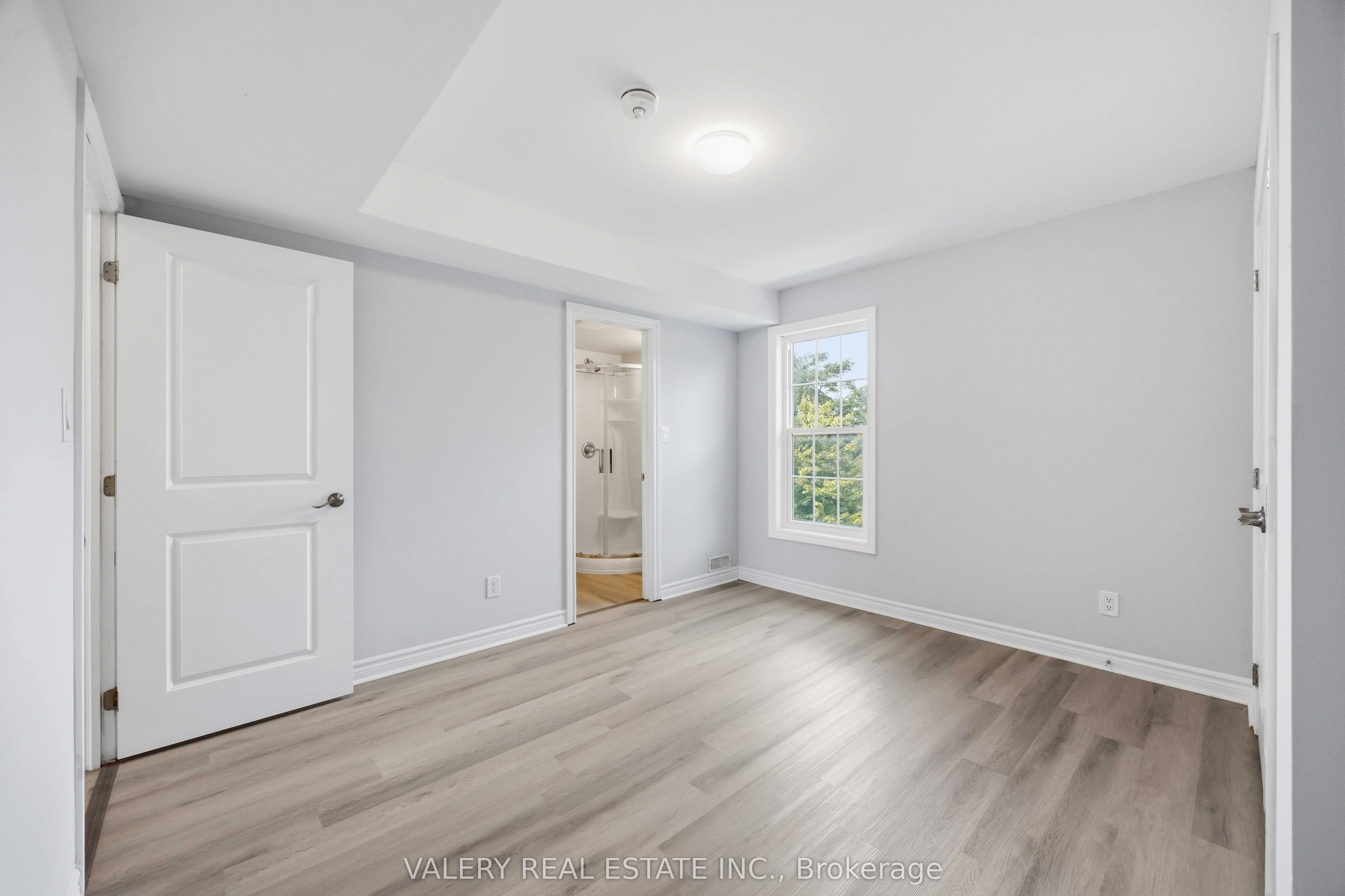250 Penetanguishene Road #7