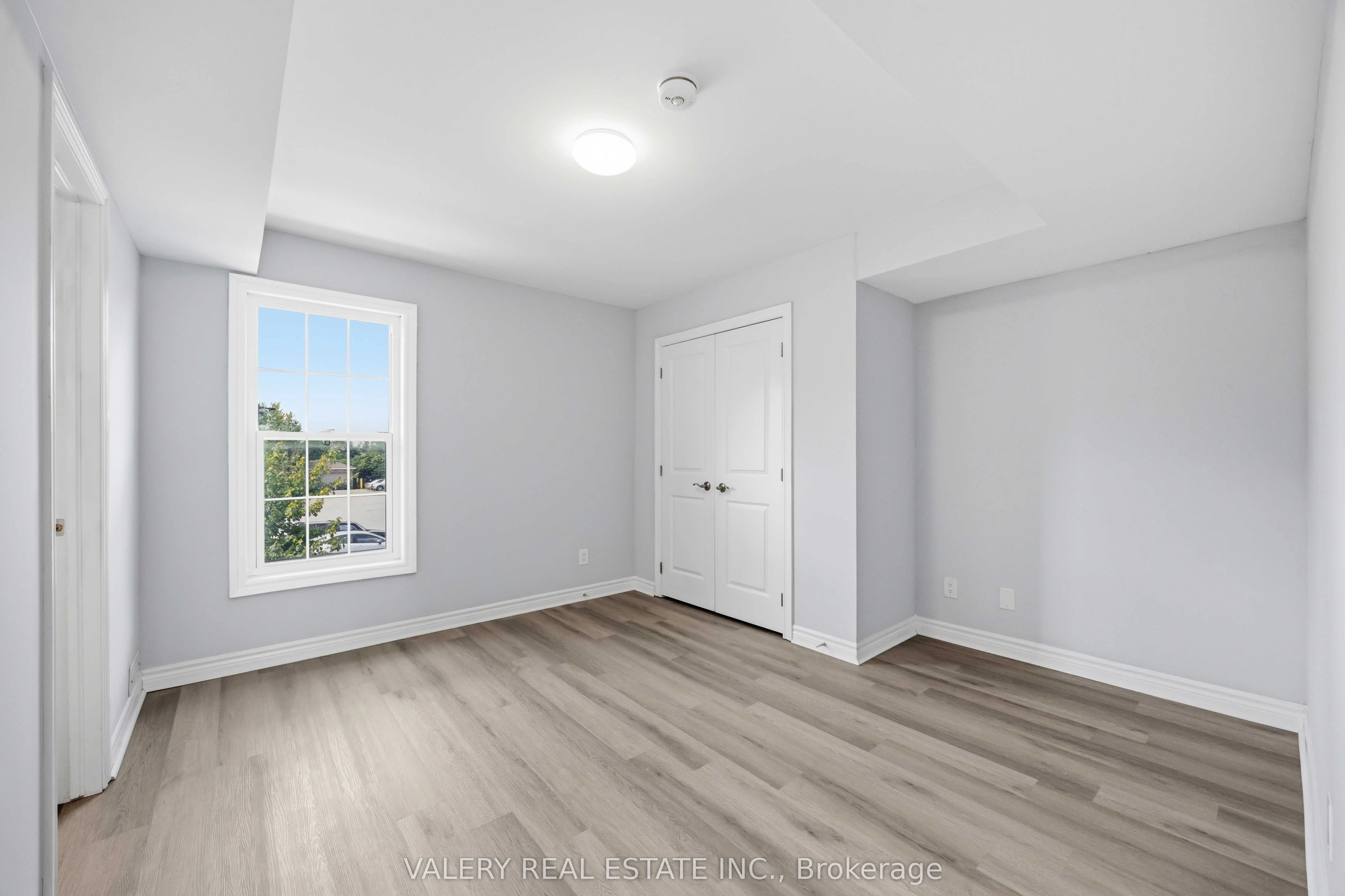 250 Penetanguishene Road #7