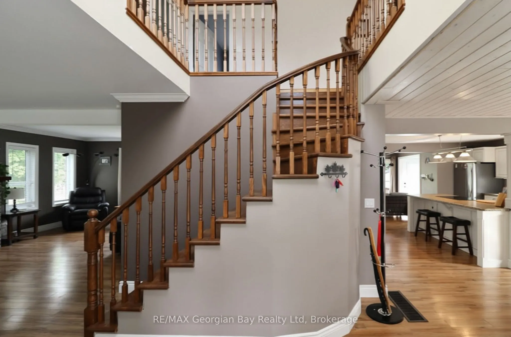 4 Moore Avenue