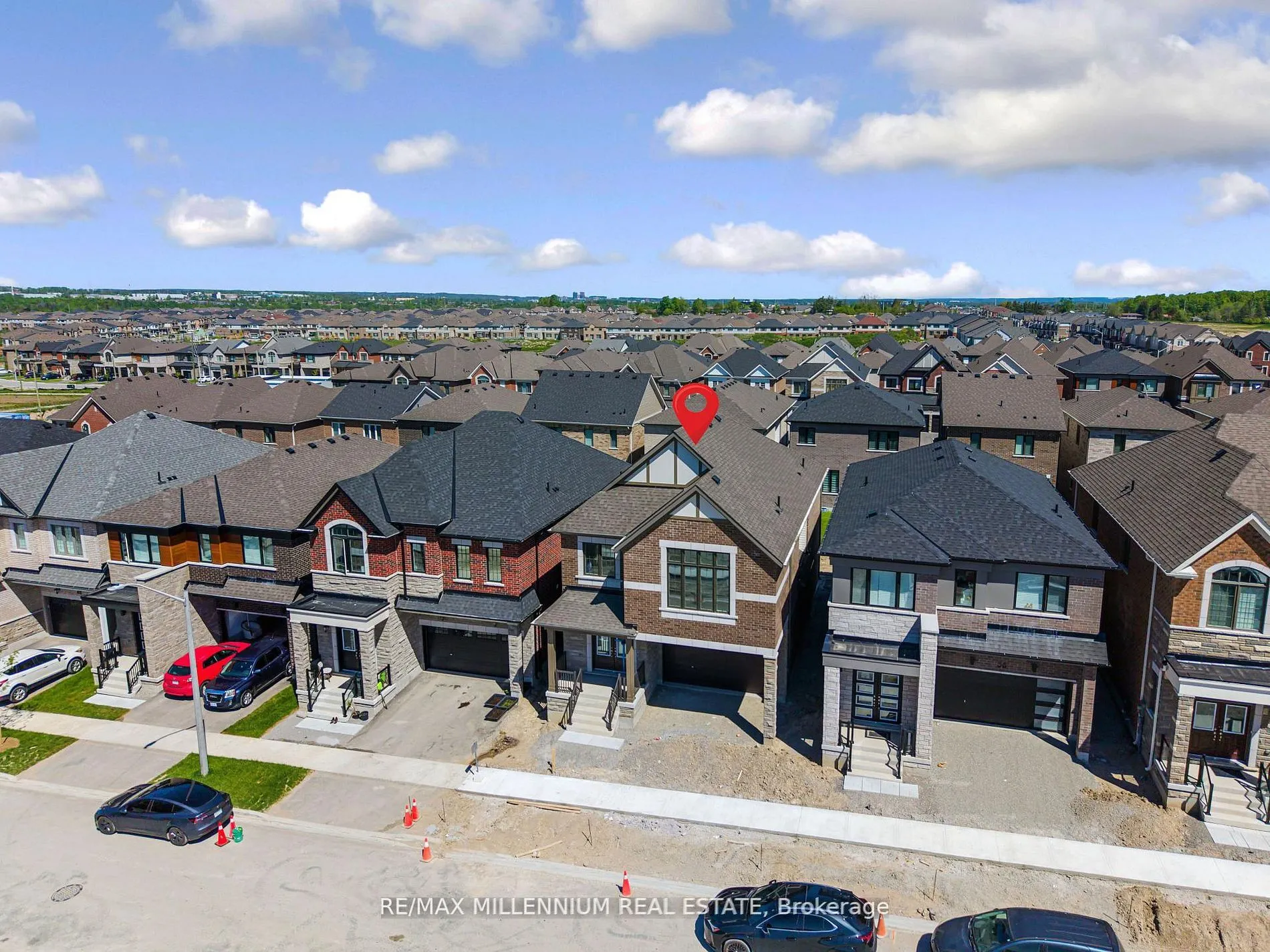 54 Gretzky Avenue