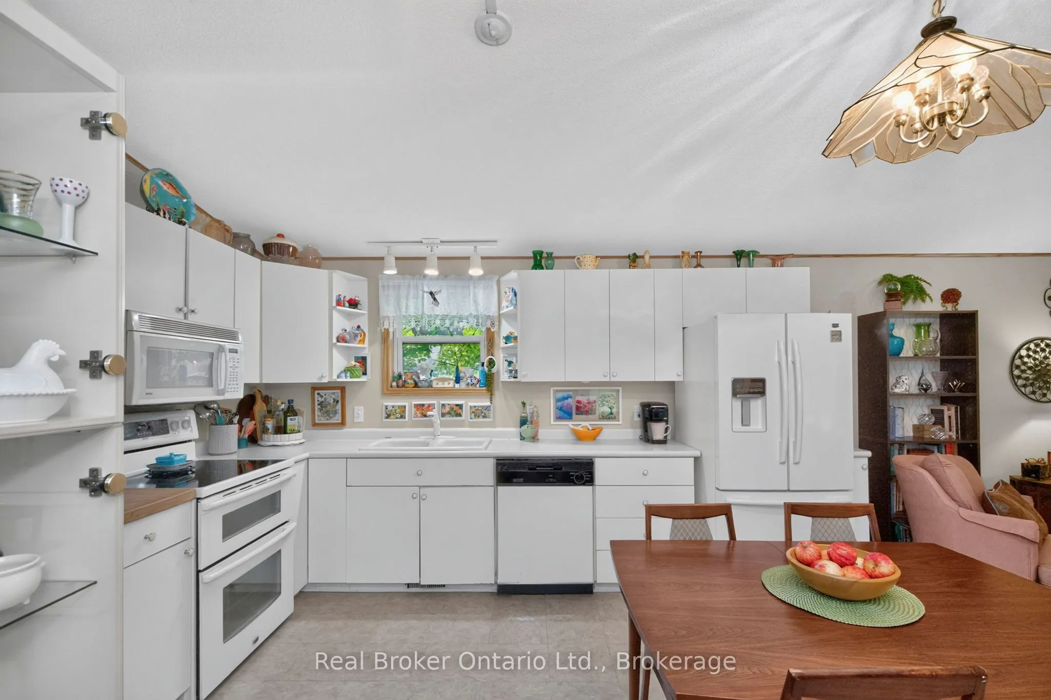 5411 Elliott Side Road #5