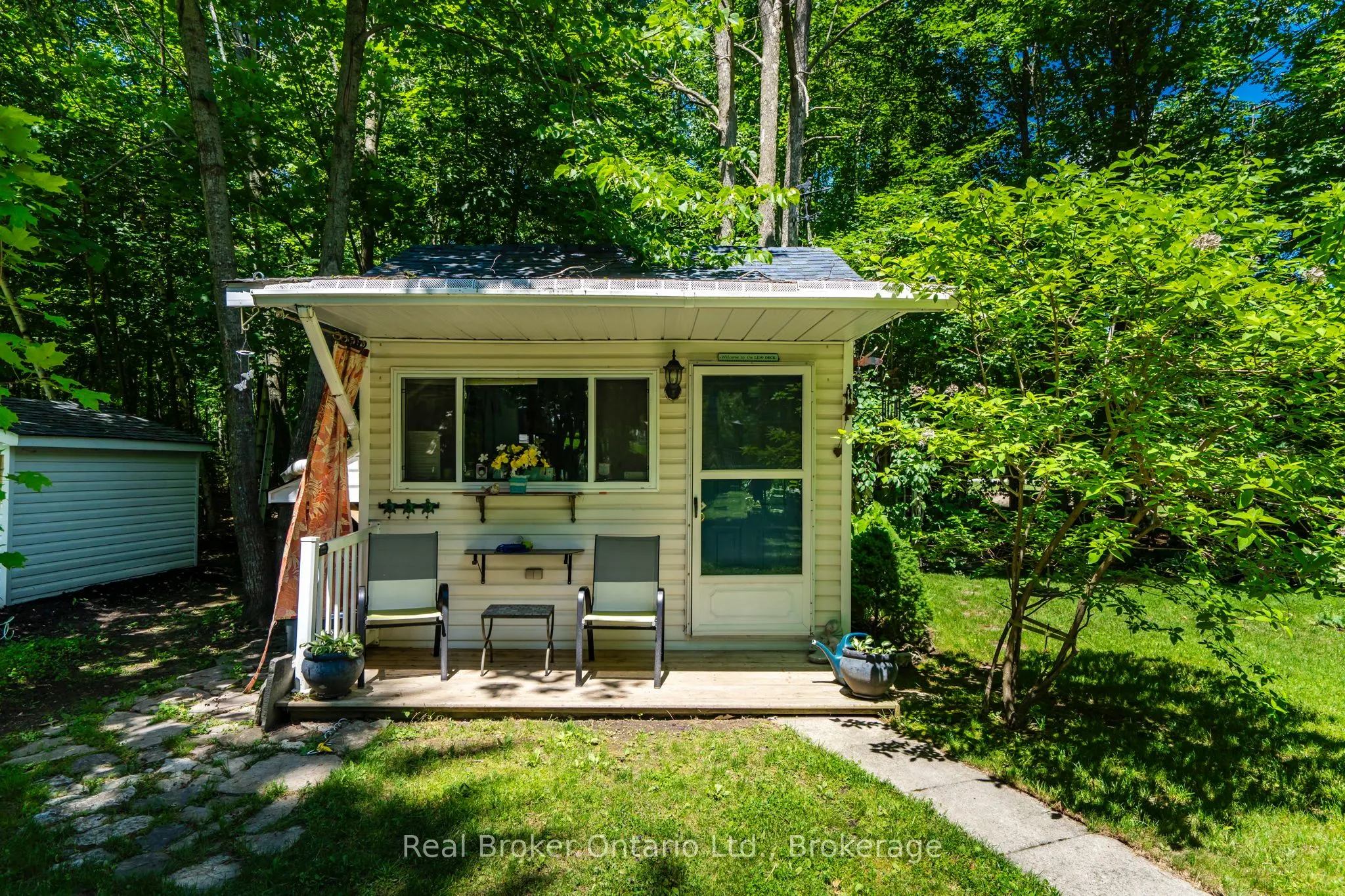 5411 Elliott Side Road #5