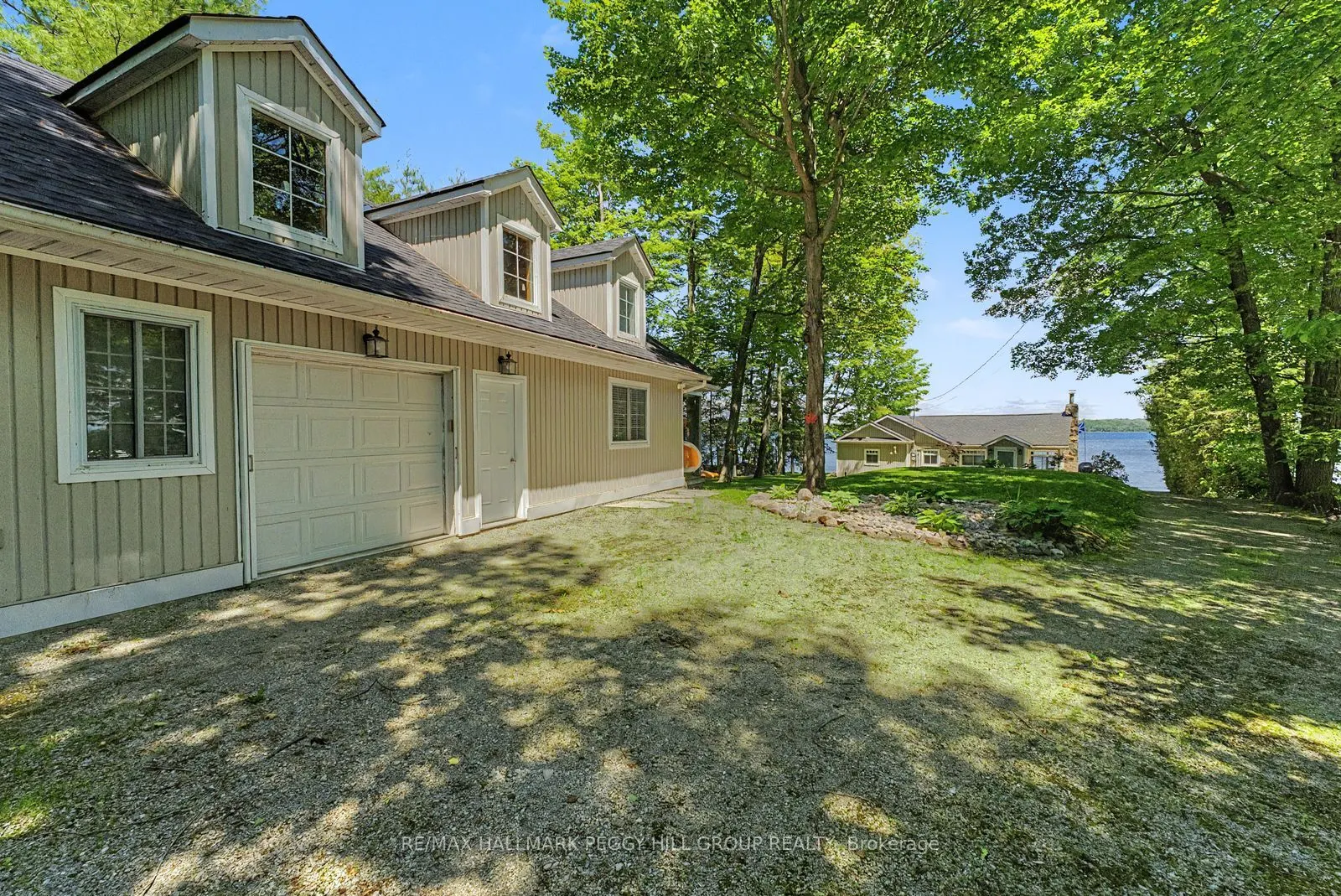 1449 Champlain Road