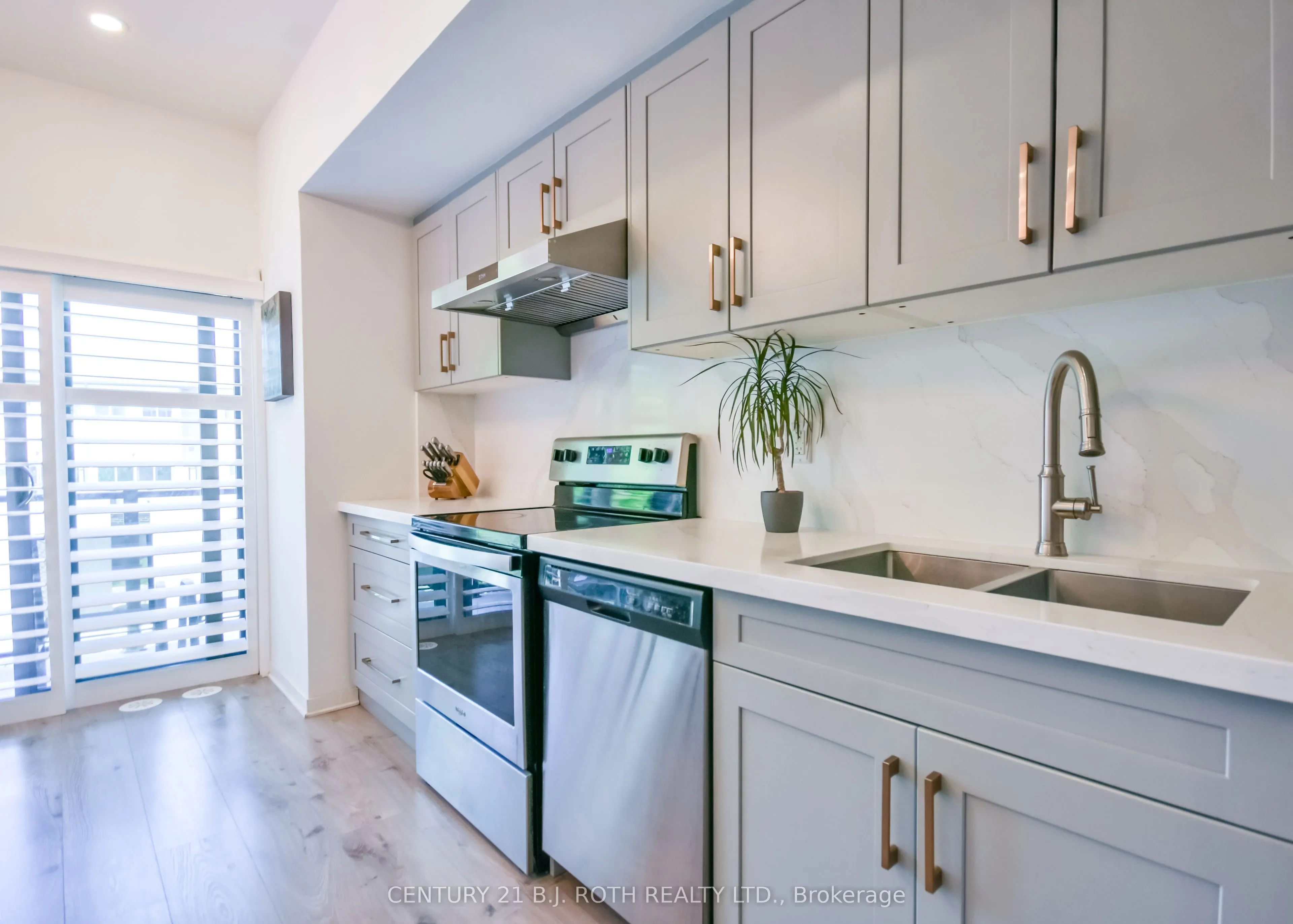369 Essa Road #64