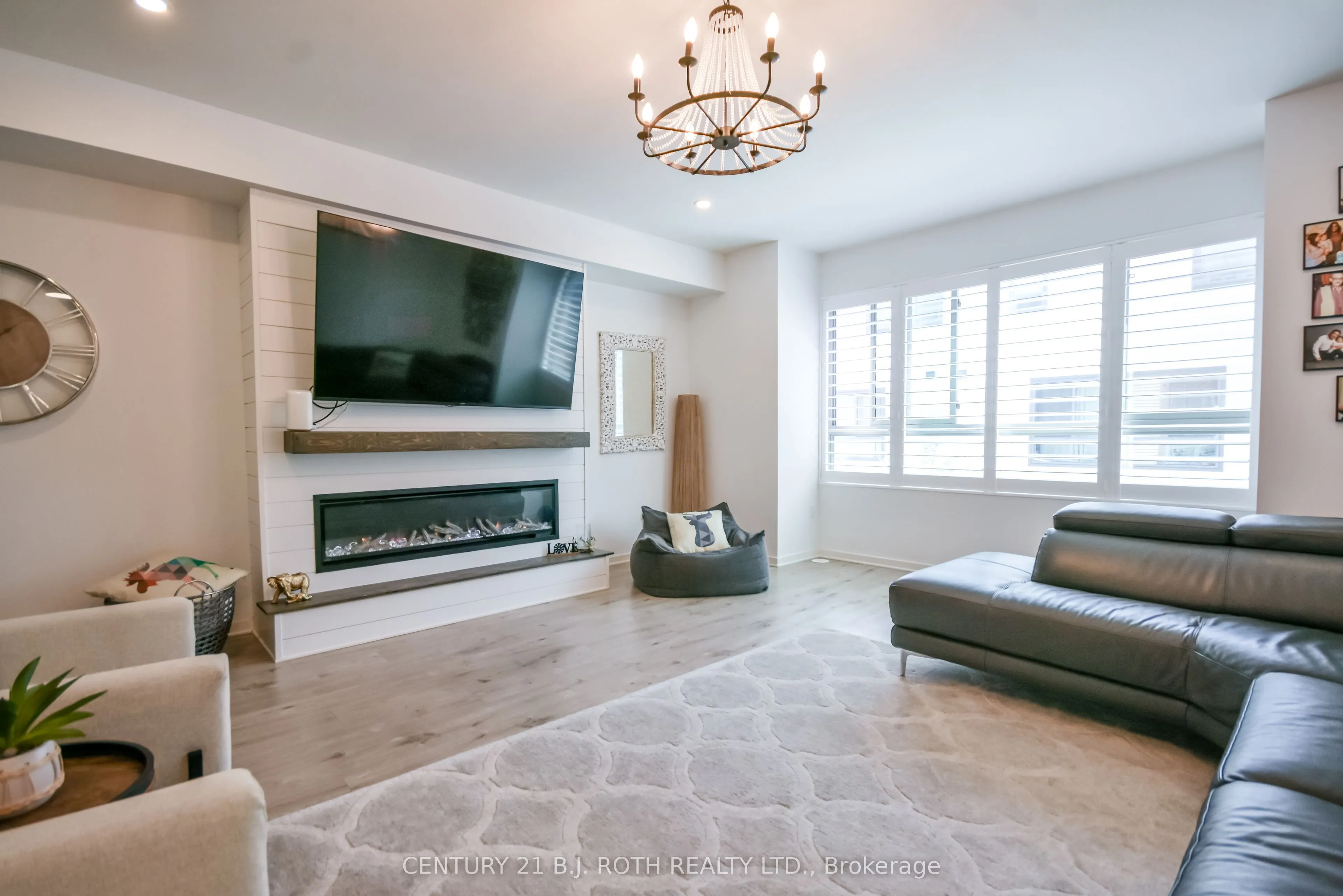 369 Essa Road #64