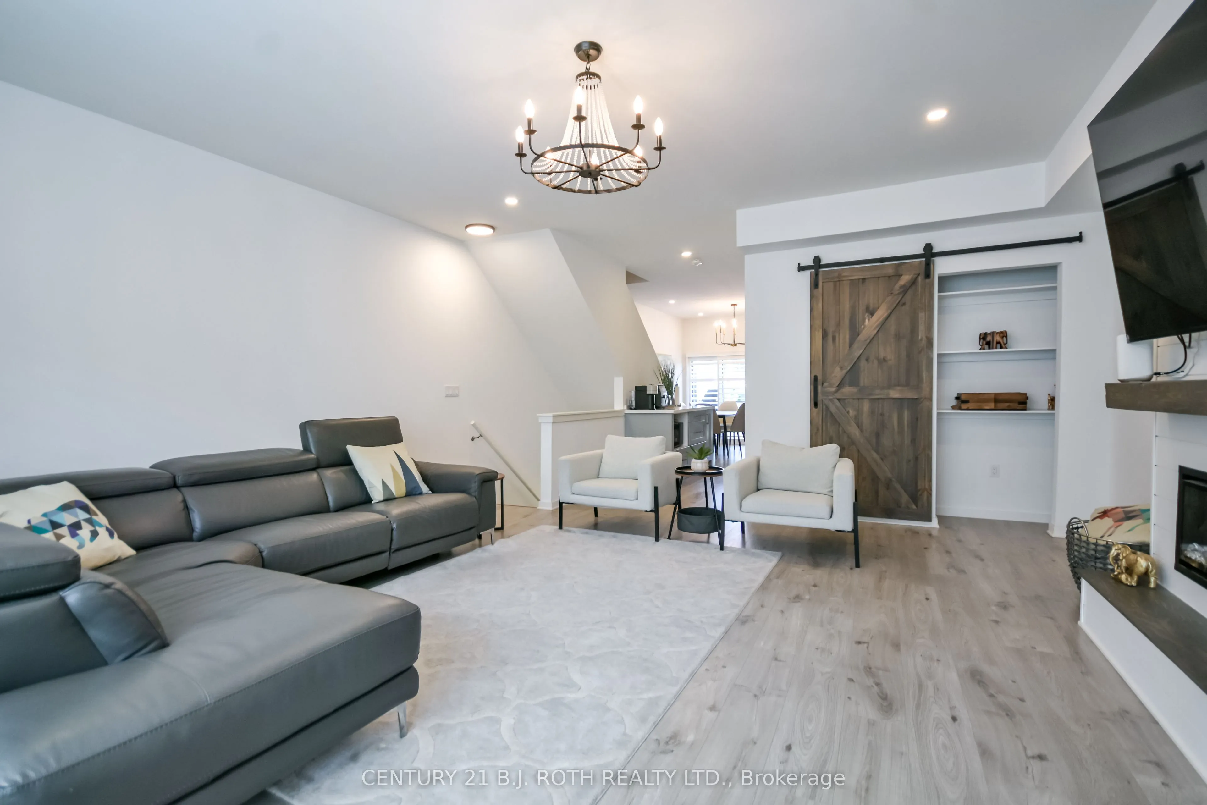 369 Essa Road #64