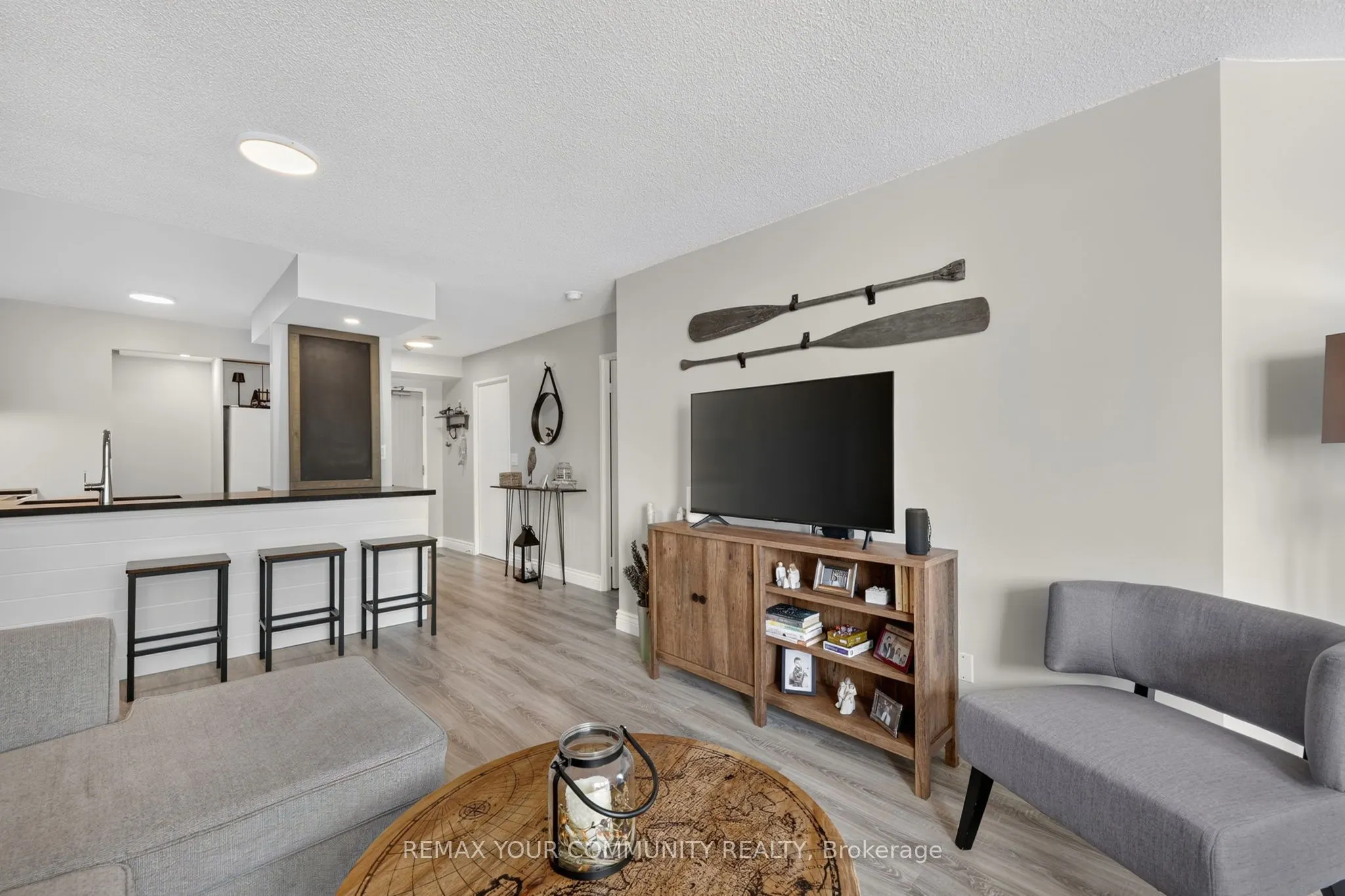 140 Dunlop Street E #1409