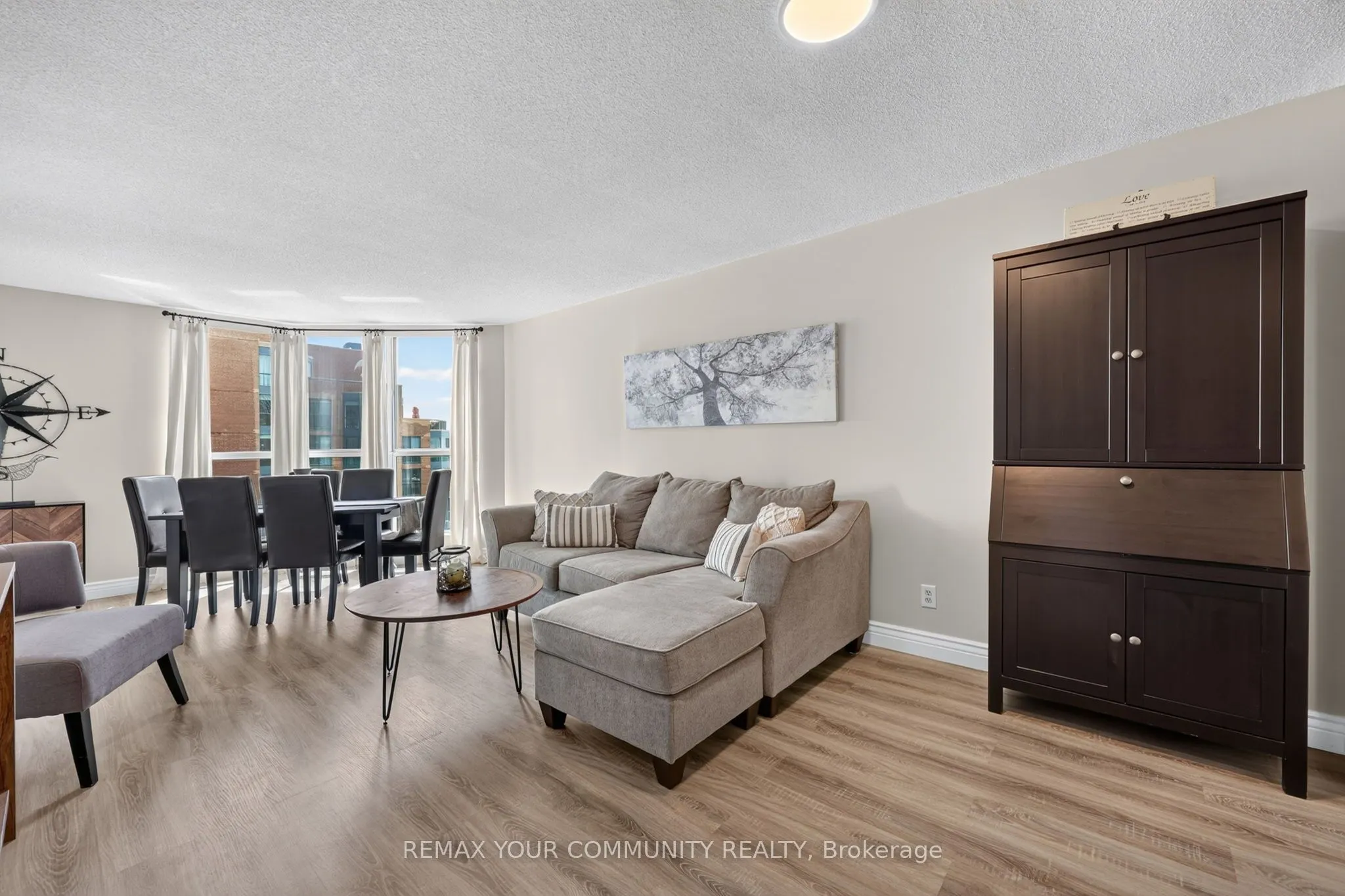 140 Dunlop Street E #1409