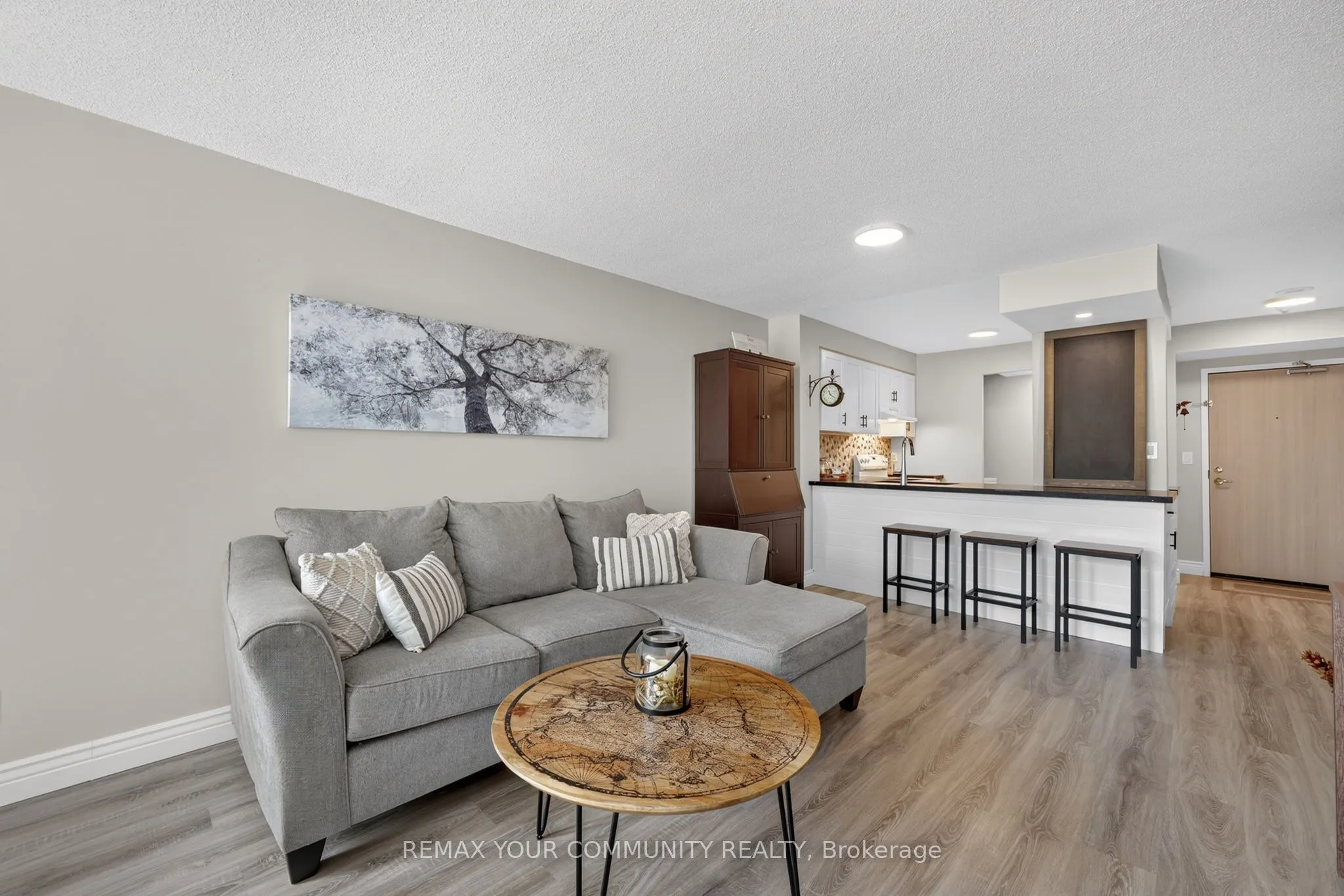 140 Dunlop Street E #1409
