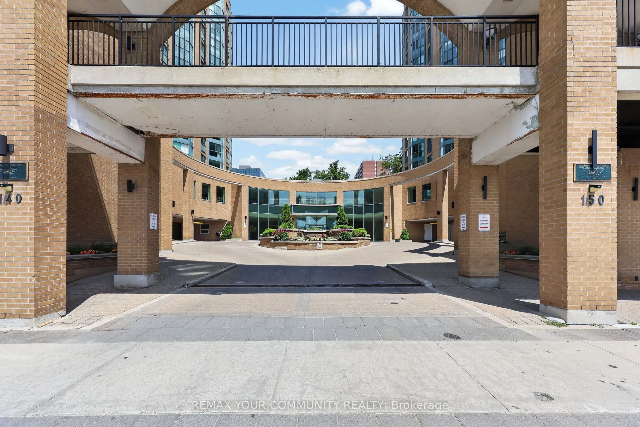 140 Dunlop Street E #1409