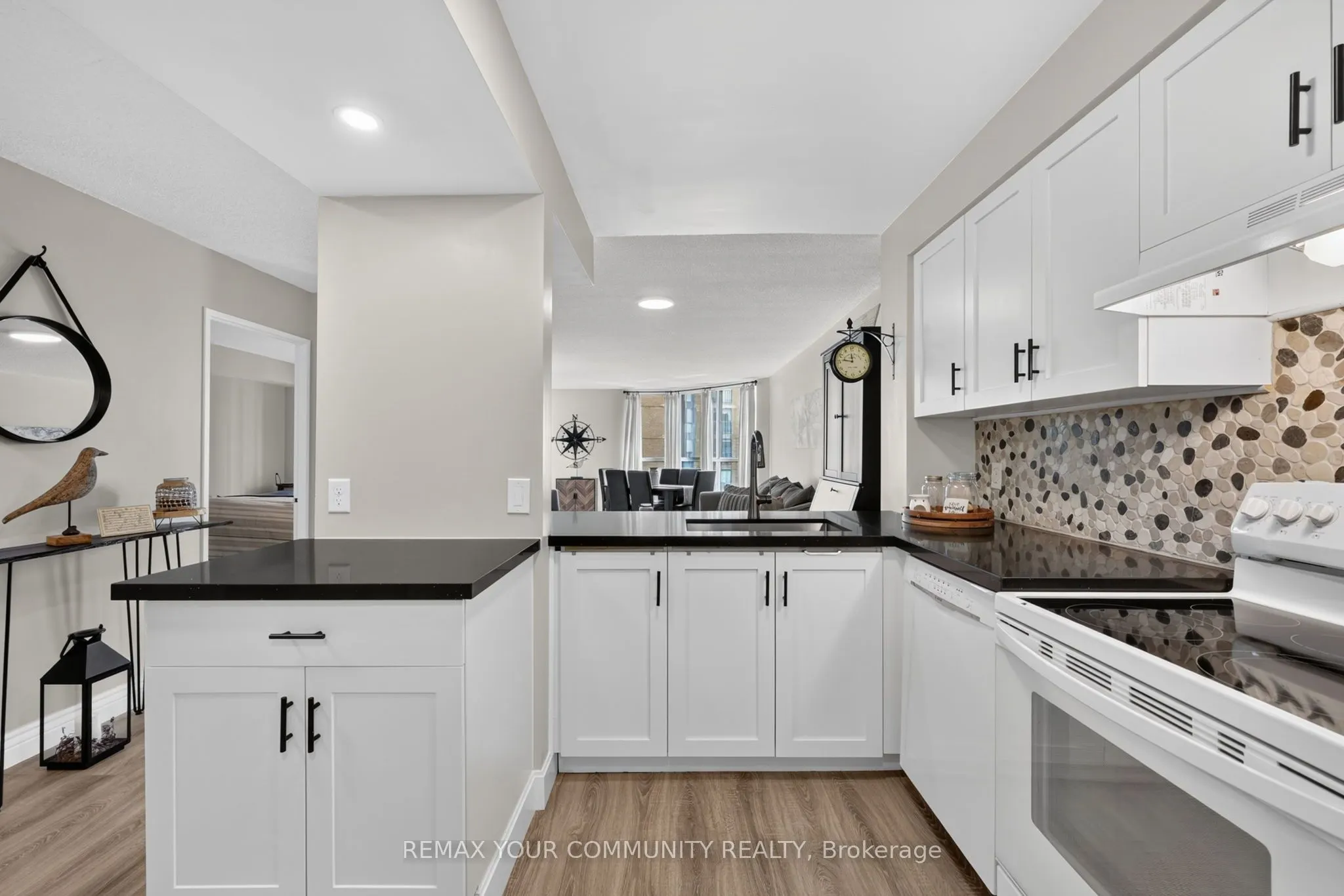 140 Dunlop Street E #1409