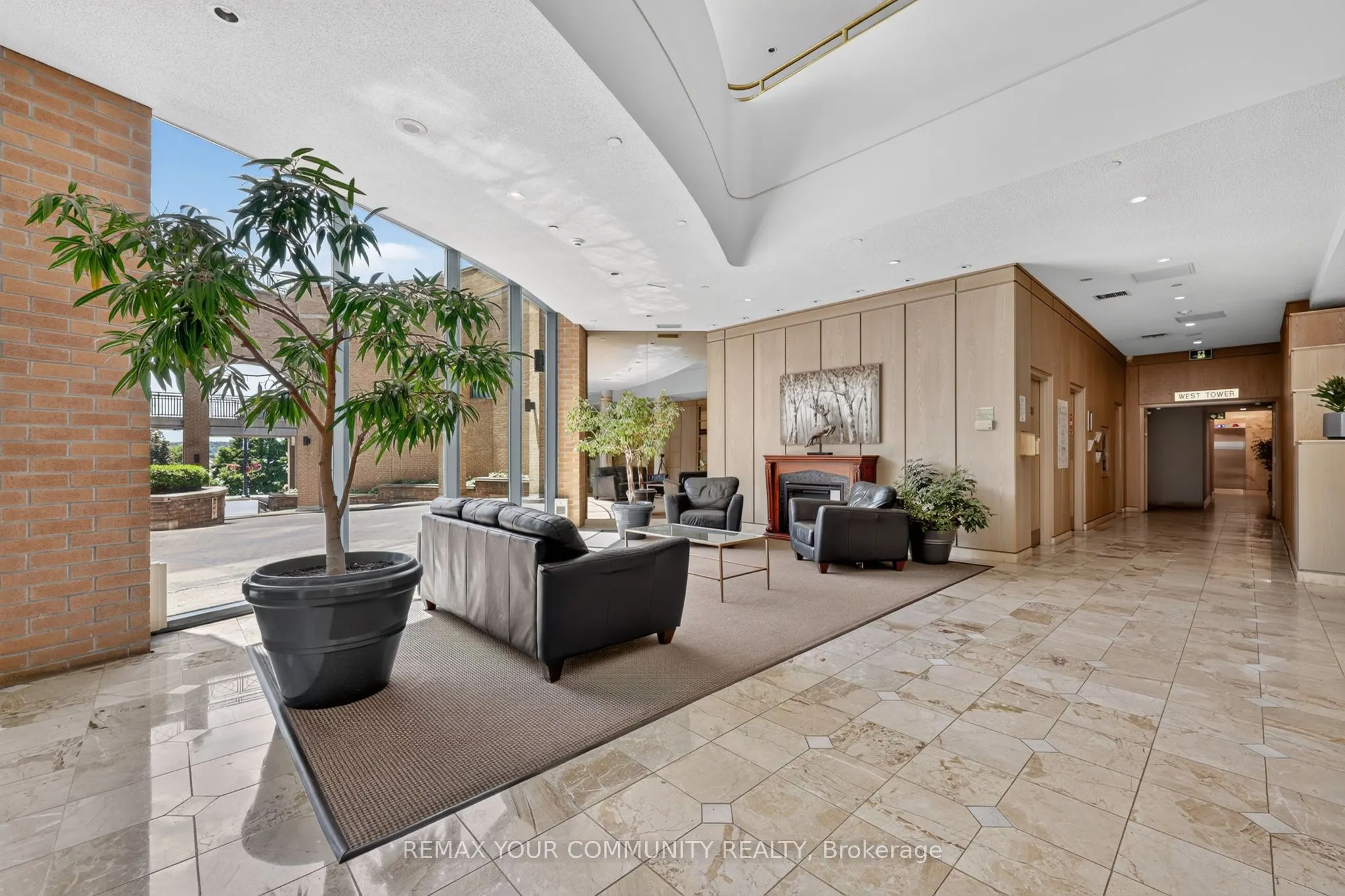 140 Dunlop Street E #1409