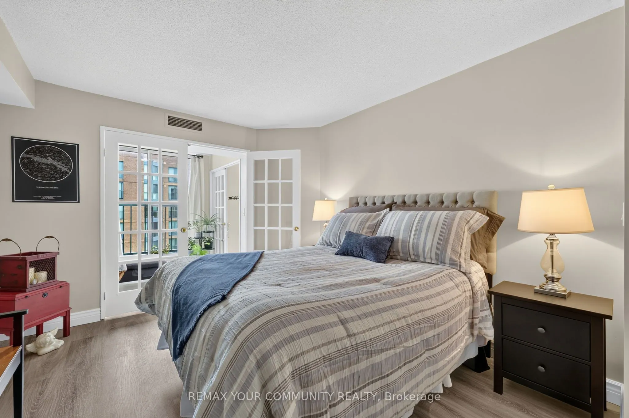 140 Dunlop Street E #1409