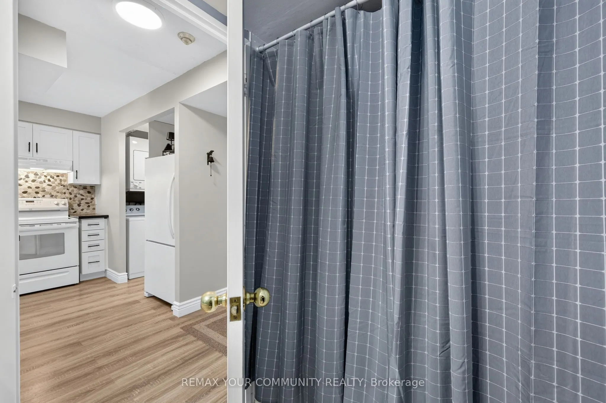 140 Dunlop Street E #1409