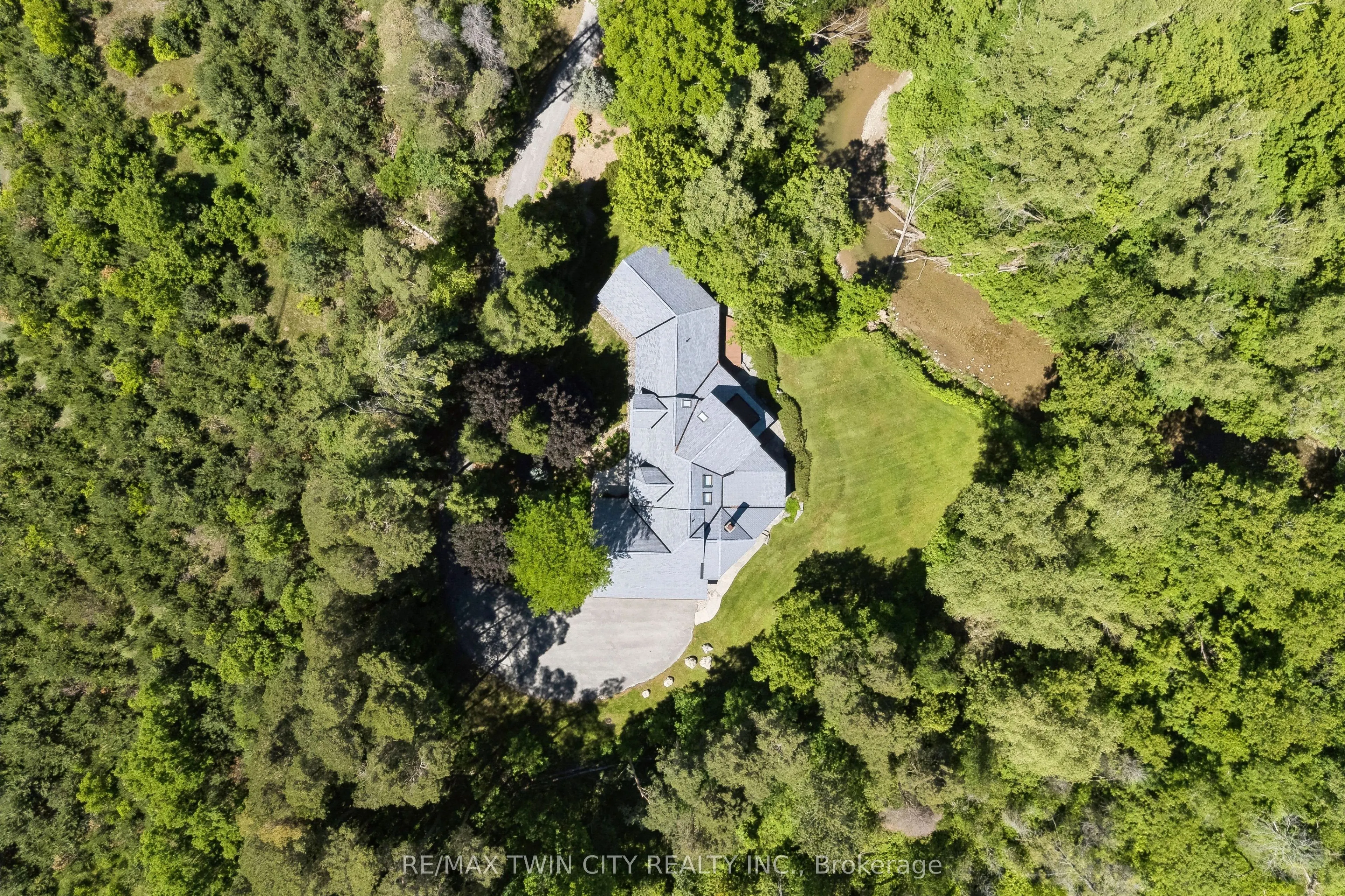 7665 36/37 NOTTAWASAGA Side Road W