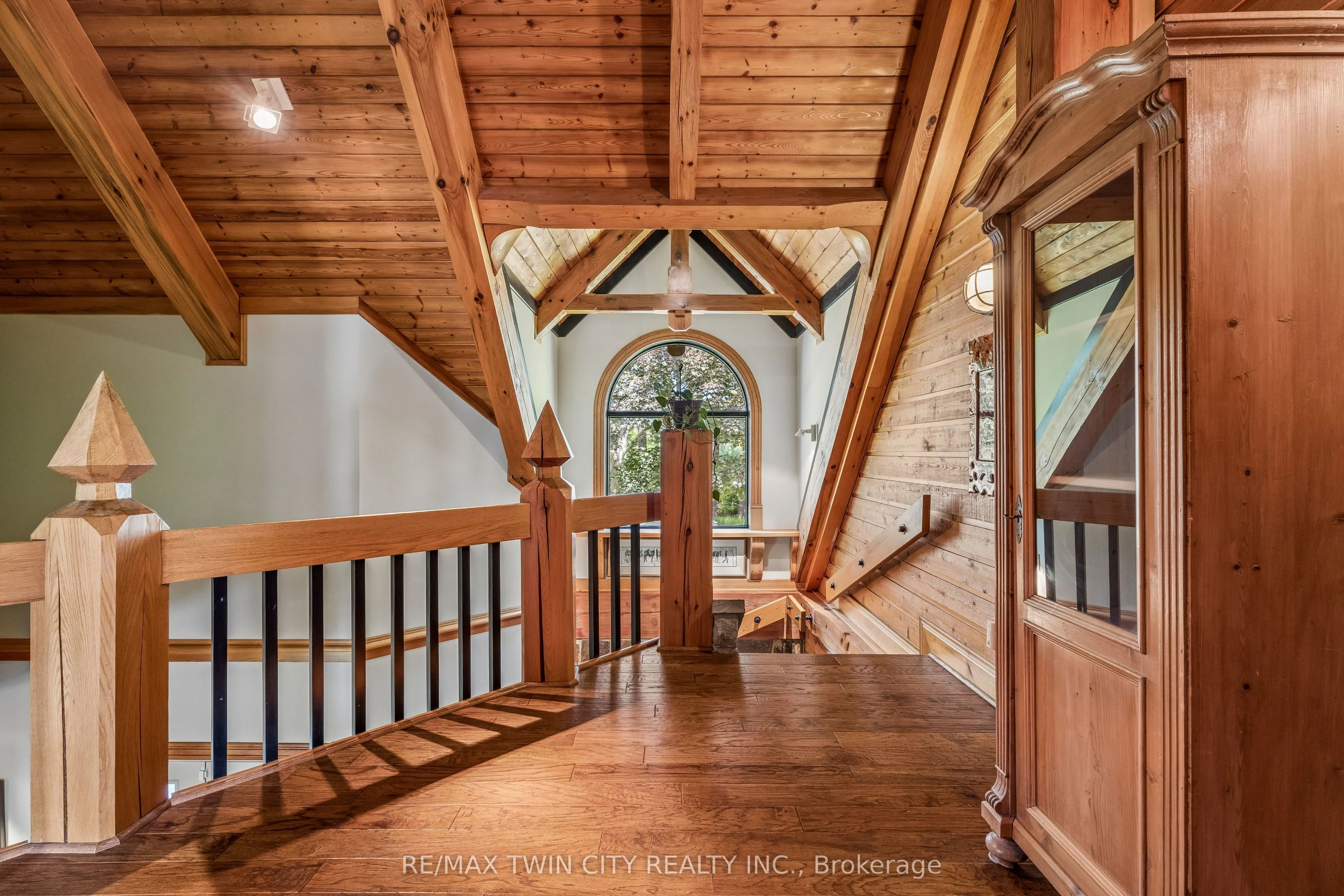 7665 36/37 NOTTAWASAGA Side Road W