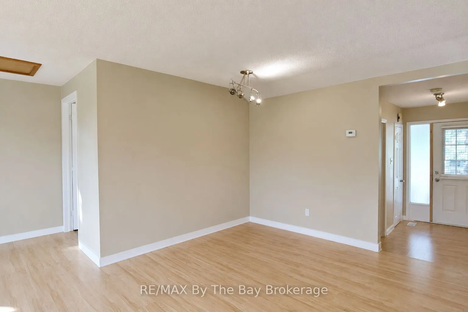 103 Sunnidale Road S