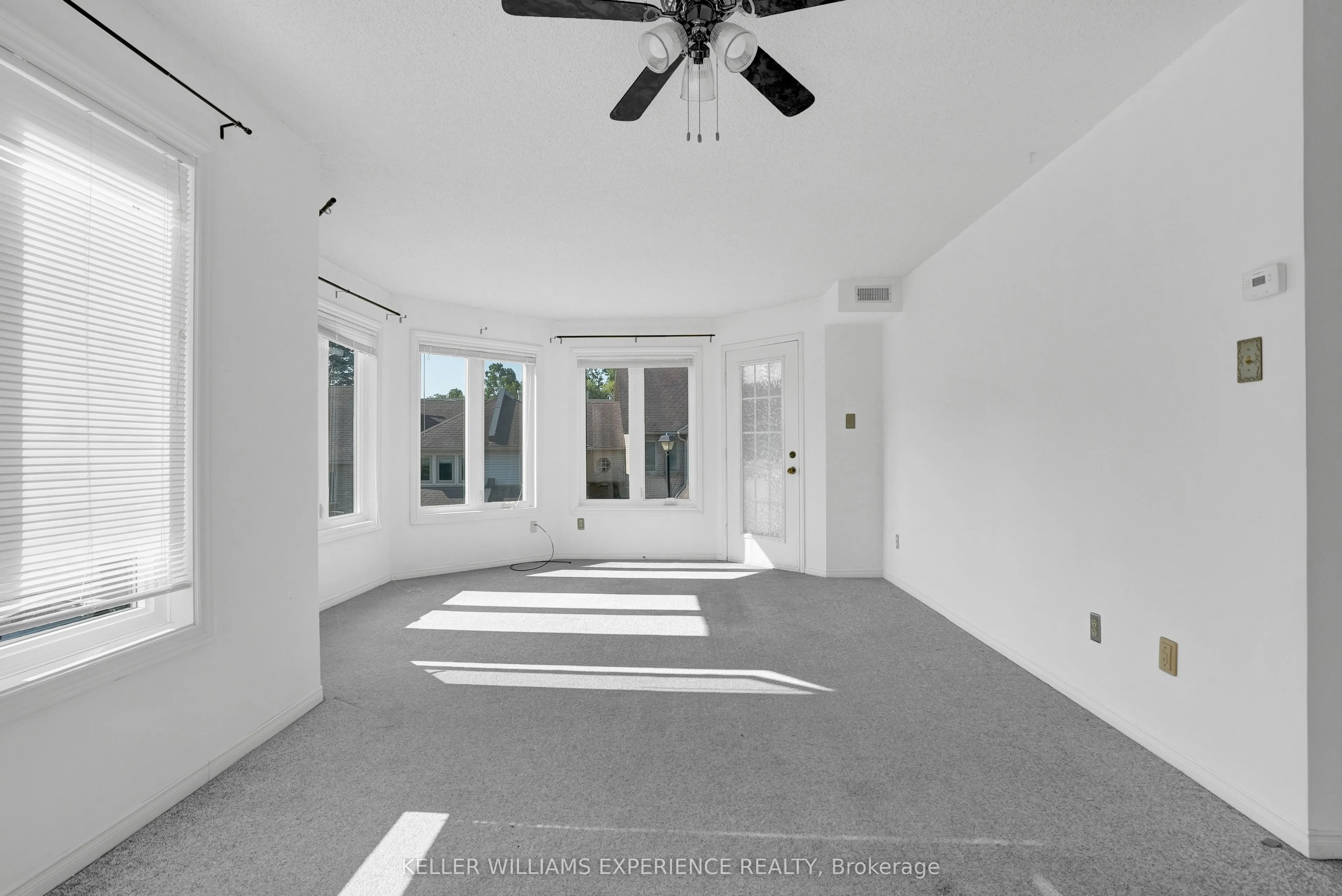 492 Laclie Street #204