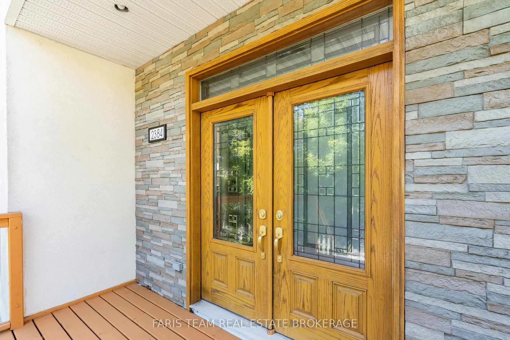 2384 Champlain Road
