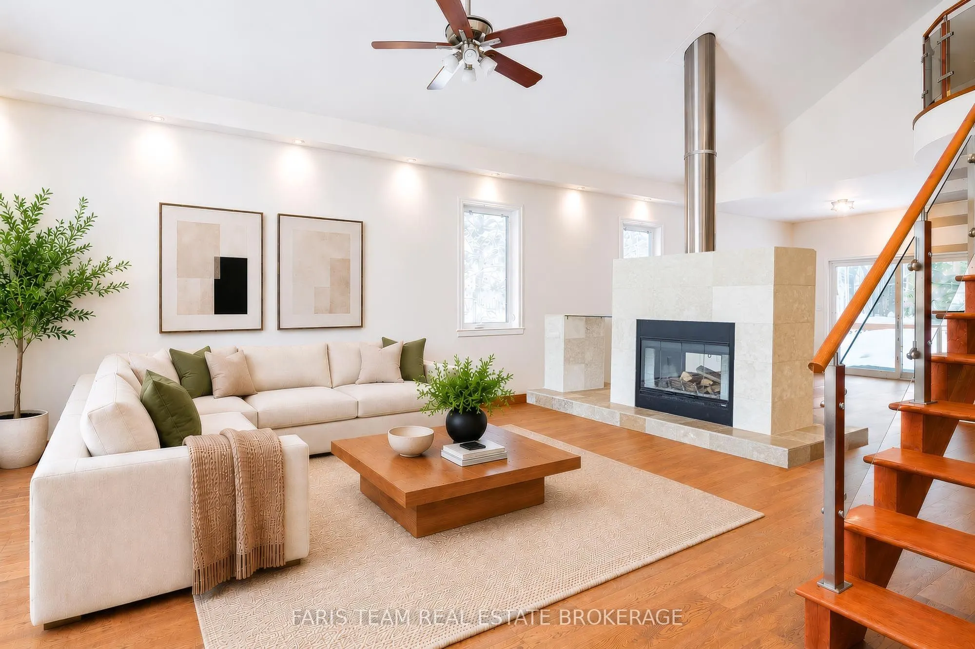 2384 Champlain Road