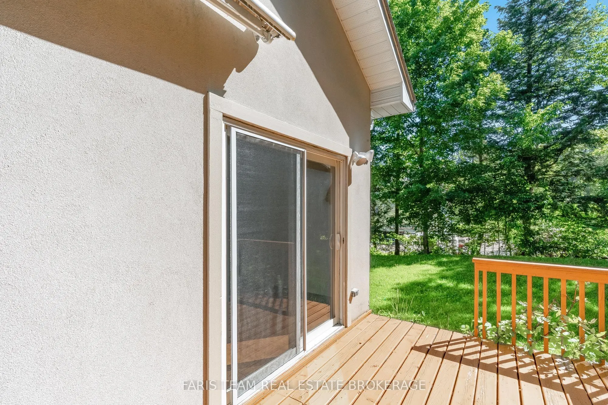 2384 Champlain Road