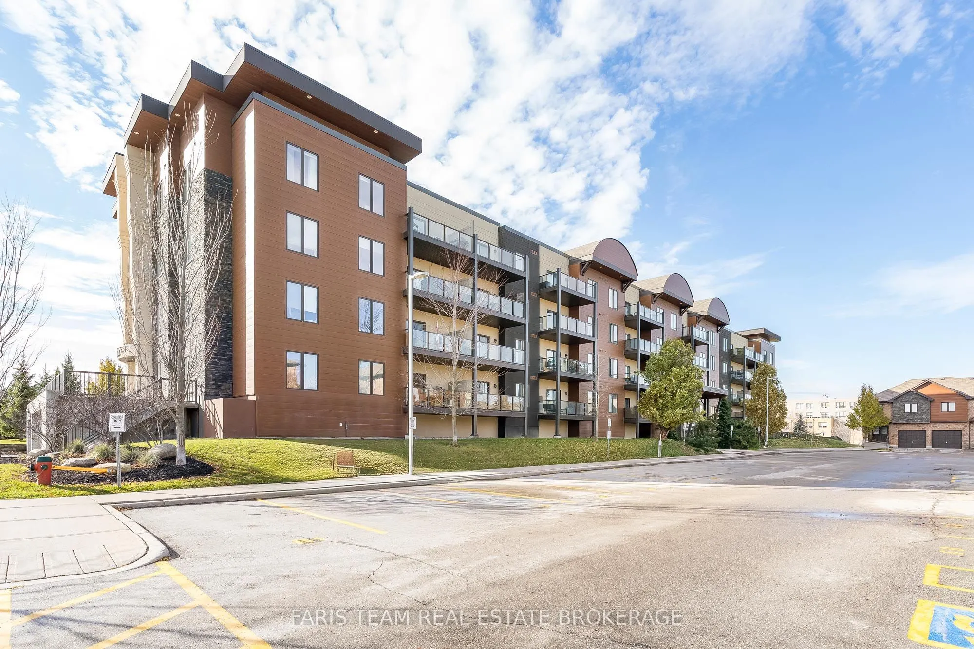 100 Dean Avenue #207