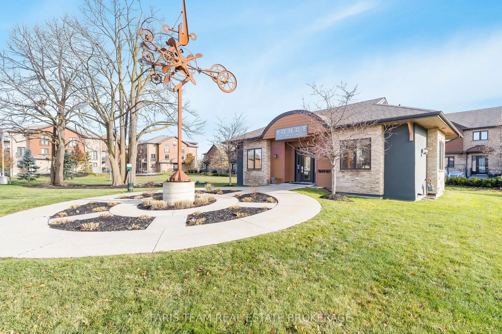100 Dean Avenue #207