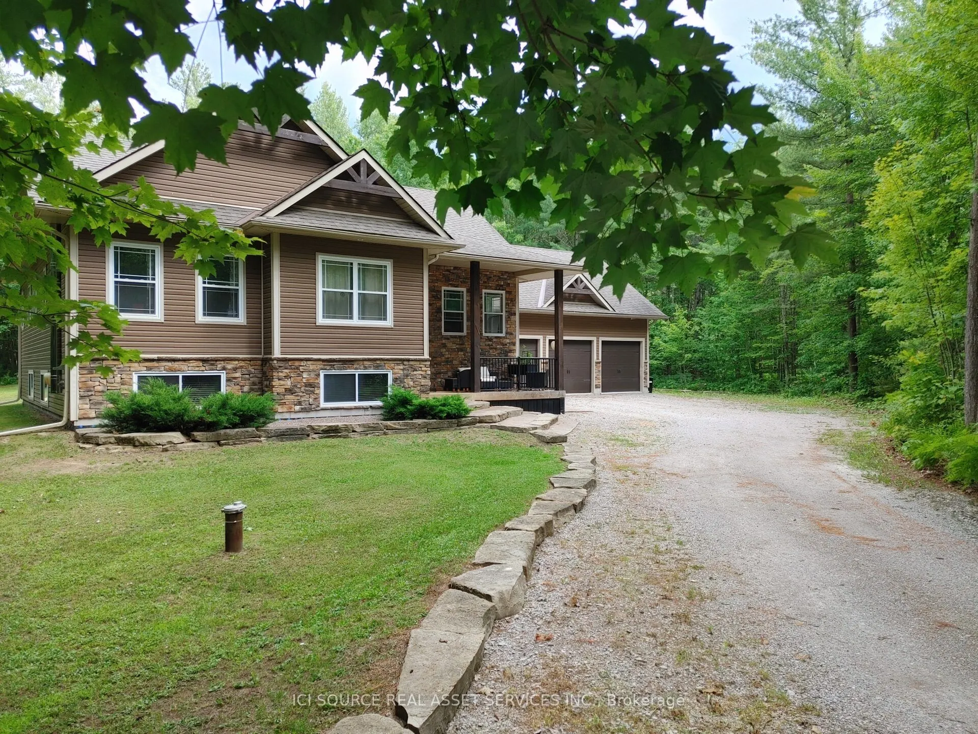 2932 Pinecone Trail