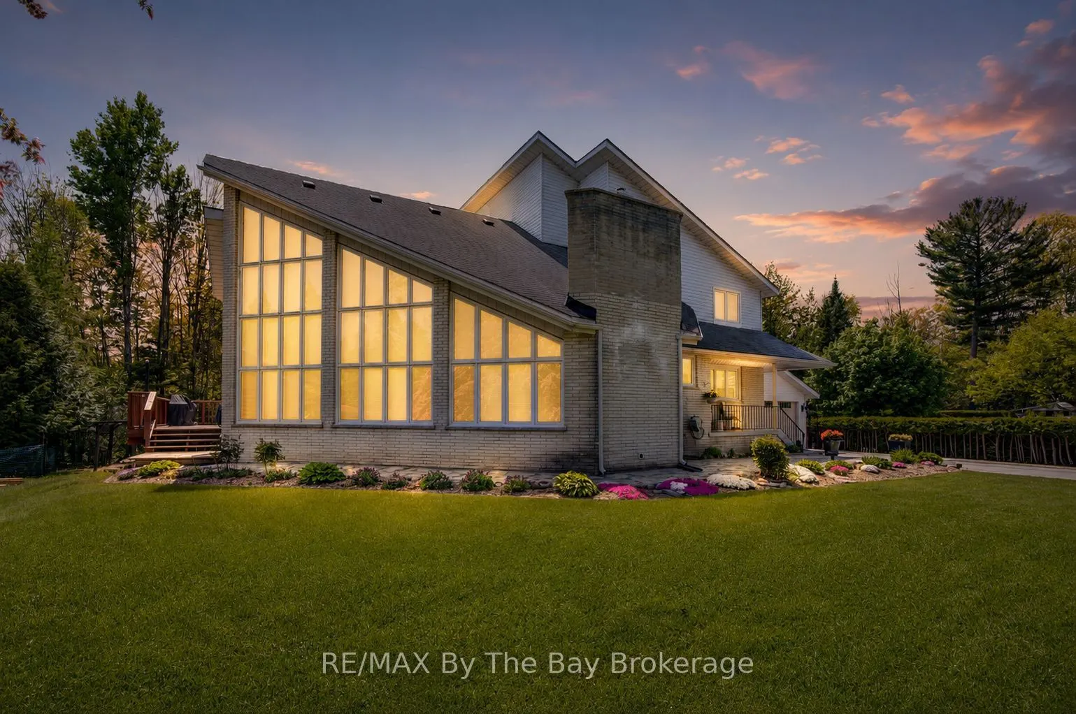 32 Bridlewood Crescent