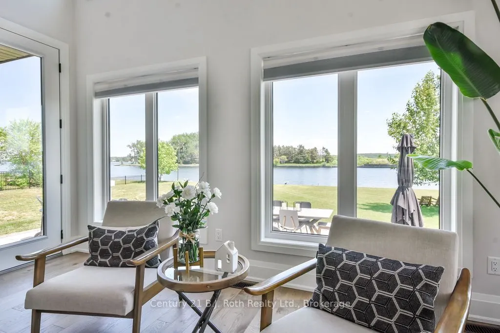 53 Dock Lane E #27